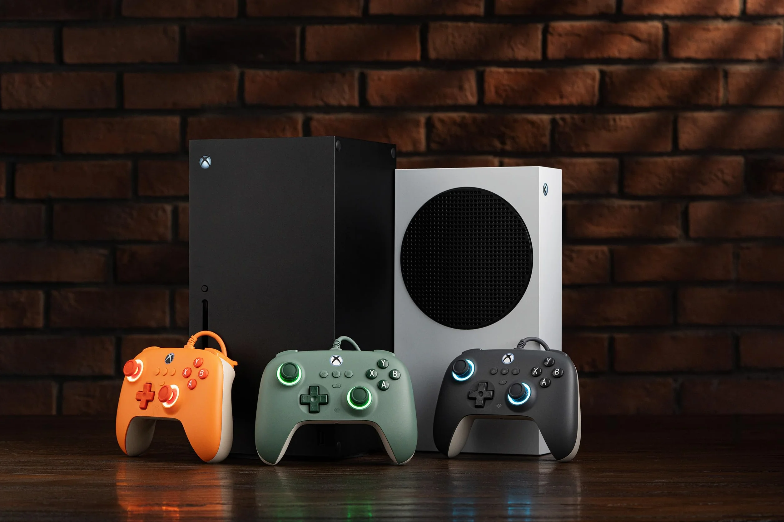 8Bitdo Ultimate Przewodowy kontroler C do Xbox z joystickami Halla, RGB, Xbox Series X|S, Xbox One, Windows 10/11
