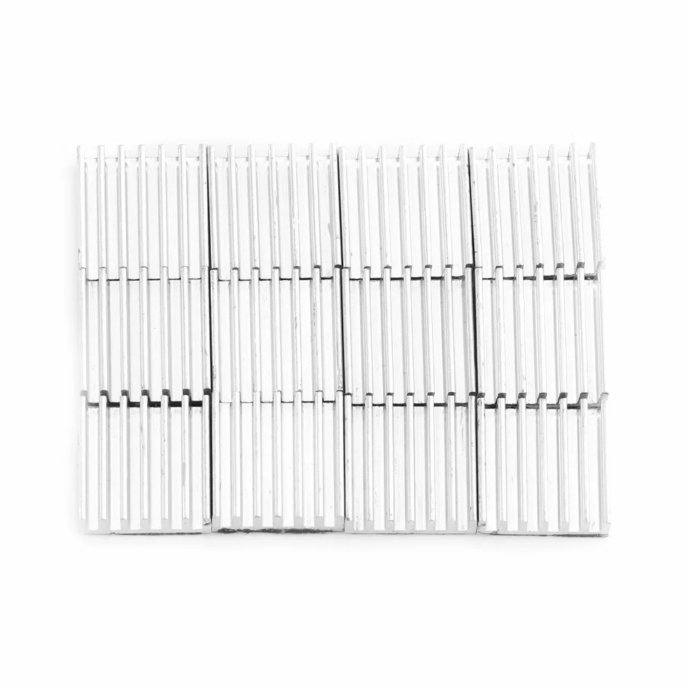 12 szt. Zestaw radiatora aluminiowego z klejem z tyłu Radiator 14 × 14 × 6 mm