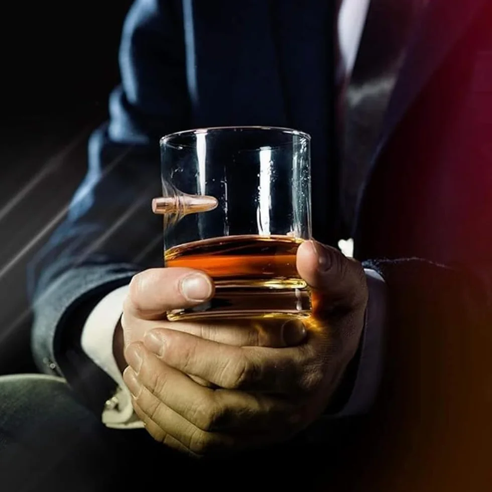 Szklanki do Whisky z Wkładką Pocisku,Ręcznie Robione Szklanki z Kryształu Bezołowiowego – Prezent dla Taty, Mężczyzny, Miłośnika Bourbona lub Scotch – Urodziny, Święta, Walentynki (A-2pc)