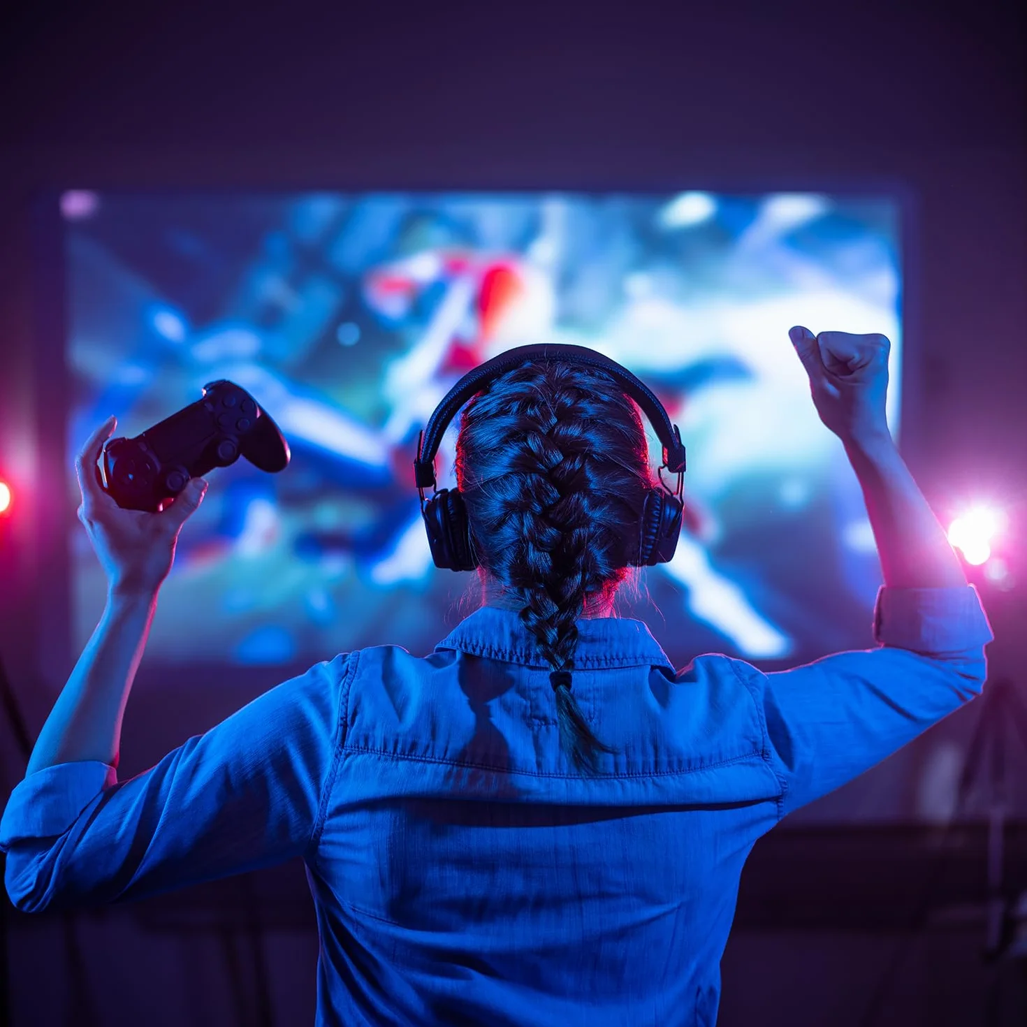 KabelDirekt – Kabel 8K HDMI 2.1, certyfikowana edycja dla graczy – 3 m (Ultra High Speed/48G, 10K, 8K lub ultra szybkie 144Hz@4K, optymalne dla PS5/Xbox i Gaming PC, Monitor/TV, szary)