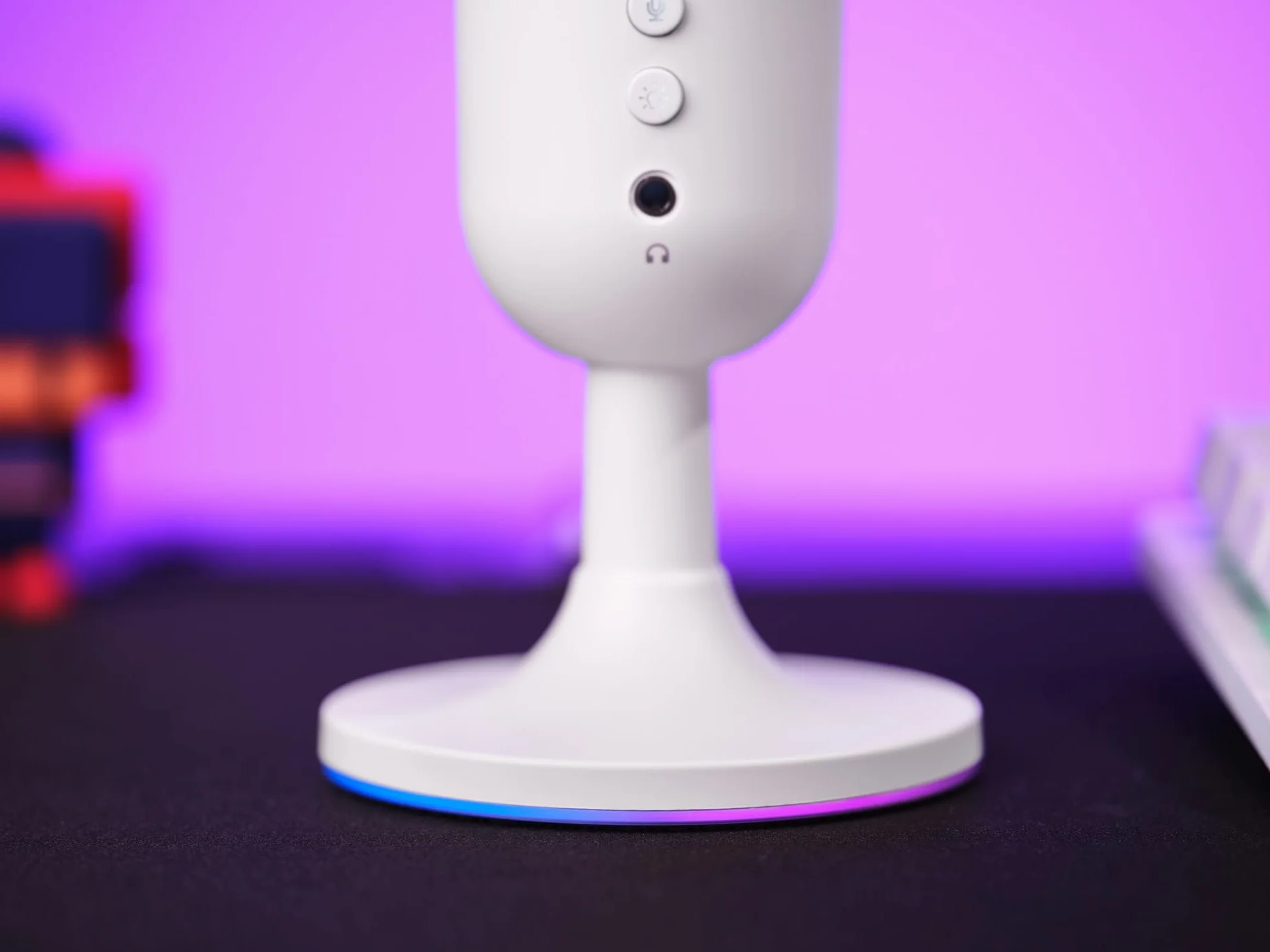 GXTrust 236W Yami Mikrofon pojemnościowy USB do Podcastów, Twitch Discord ASMR Youtube Playstation 5, mikrofon do gier z kardioidalnym wzorem nagrywania, podświetlenie RGB, biały
