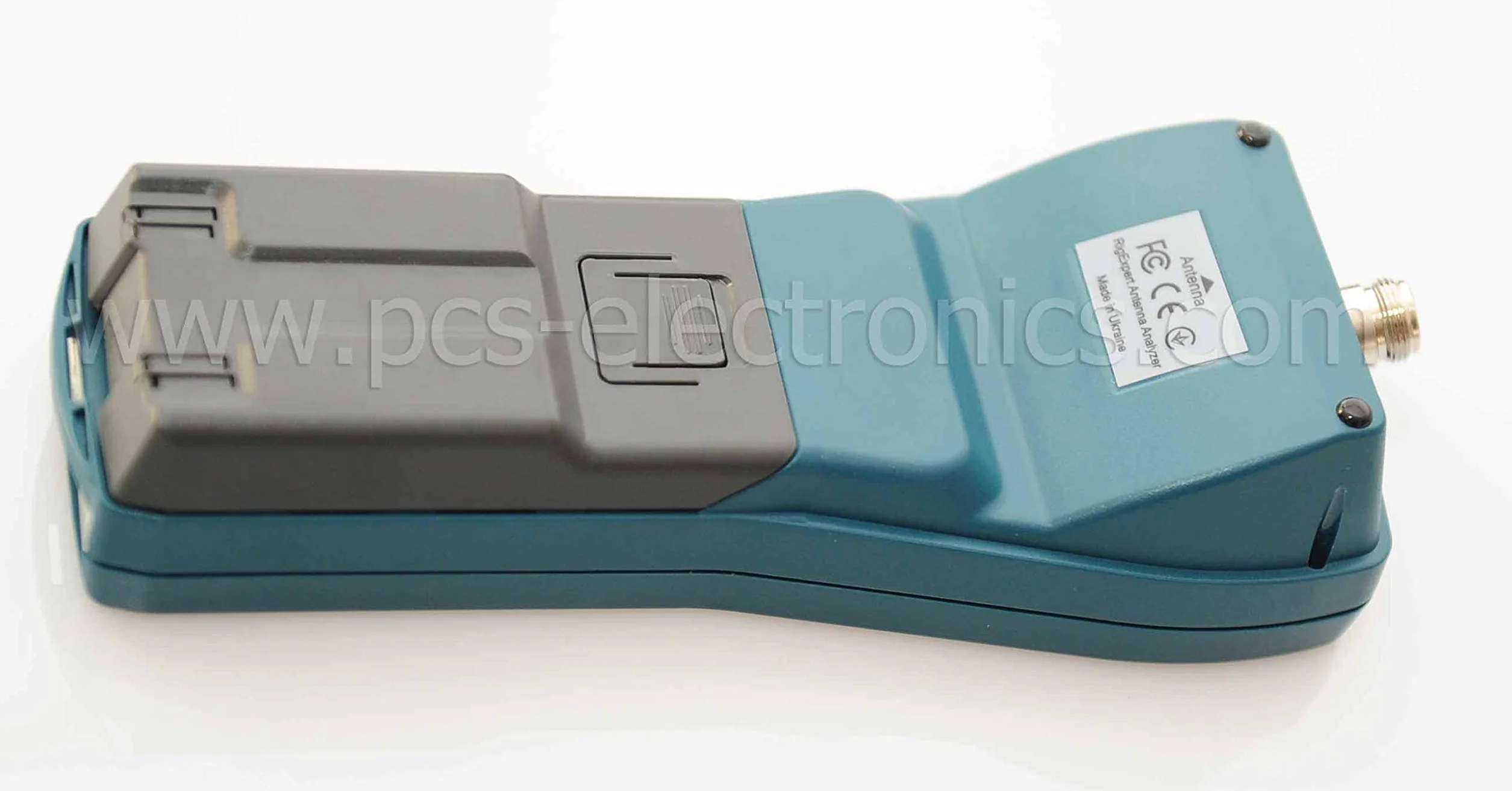 RigExpert AA-650 Zoom Analizator Anten dla 0,1–650 MHz z kolorowym wyświetlaczem, Bluetooth i złączem typu N