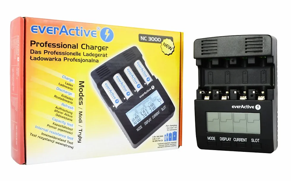 everActive Ładowarka do 4 akumulatorów AAA AA, profesjonalny i szybki, wyświetlacz LCD, test pojemności, wewnętrzny test oporu, model: NC-3000