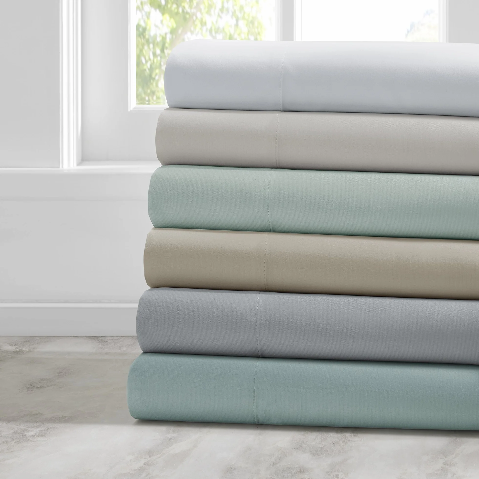 Comfort Spaces Coolmax zestaw prześcieradeł odprowadzających wilgoć, miękkie, odporne na blaknięcie, wszystkie elastyczne, głębokie kieszenie pasują do materaca do 40 cm, prześcieradła chłodzące na