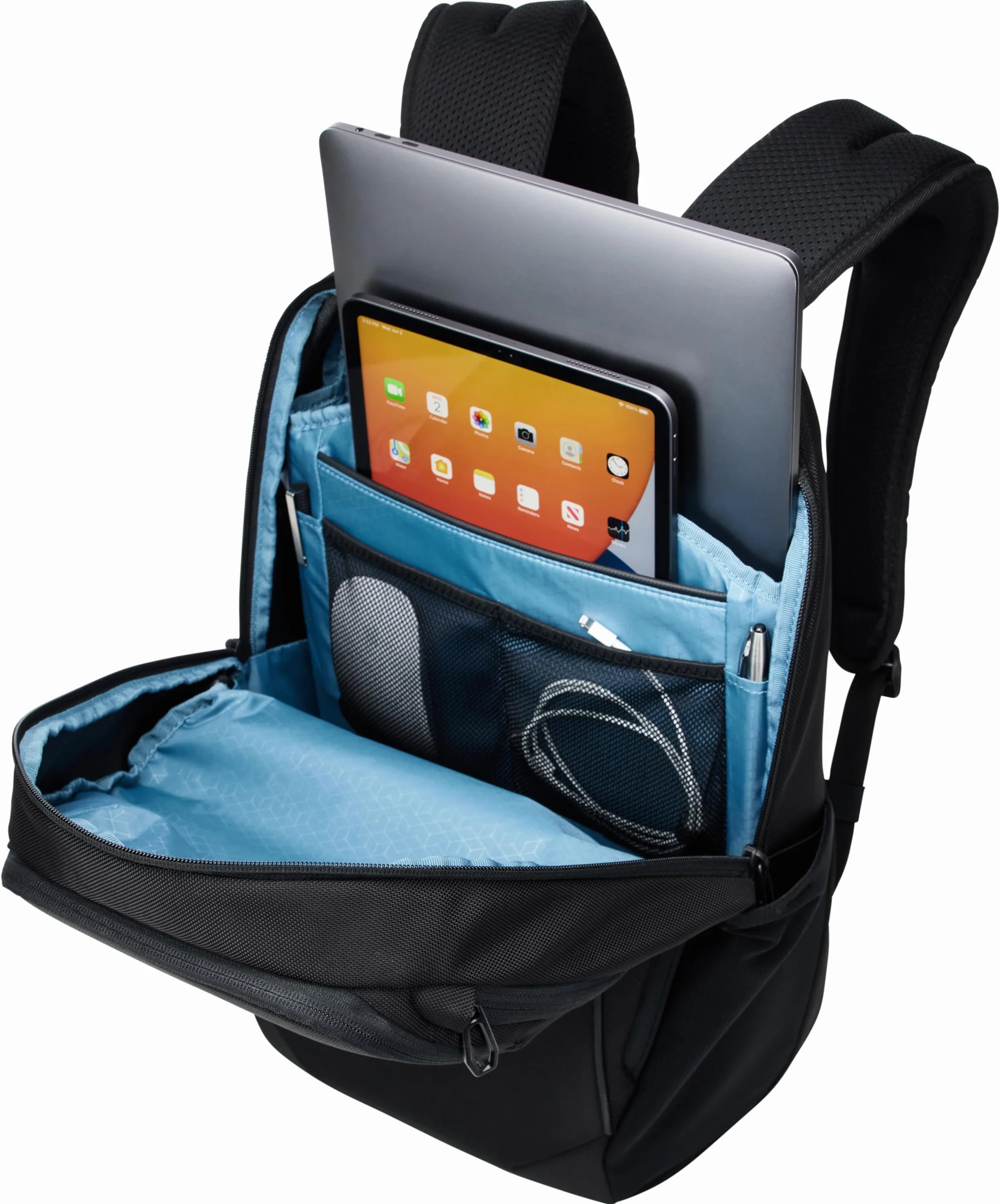 Plecak na laptopa Thule Accent na MacBooka – komora ochronna z twardą powłoką, szybki dostęp do przedniej kieszeni, boczna kieszeń na zamek, materiał w 100% z recyklingu, ukryta tylna kieszeń