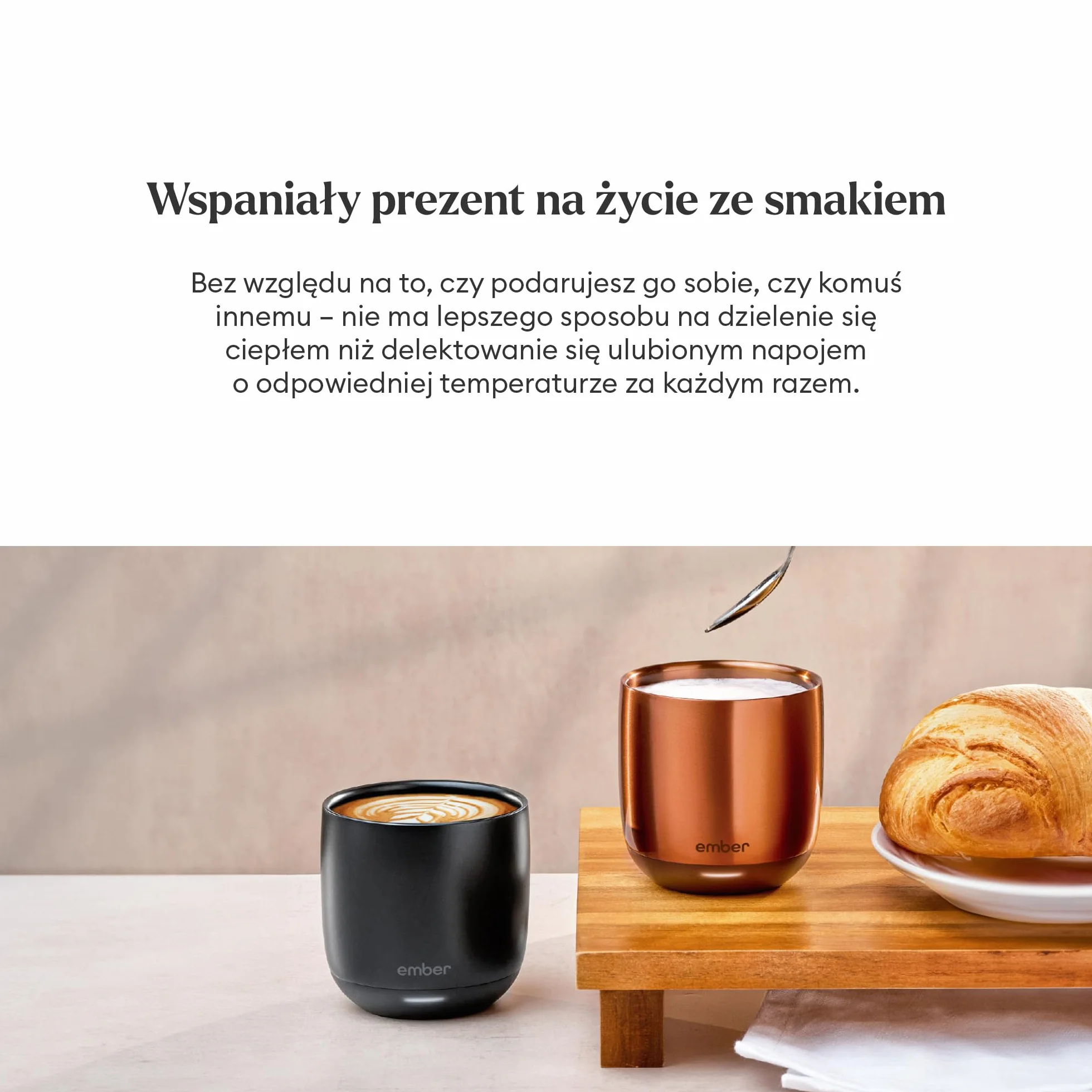 Kubek z regulacją temperatury Ember Cup – ogrzewany kubek do kawy 178 ml z wyświetlaczem LED, możliwość ponownego ładowania, obsługa przez aplikację, czas działania akumulatora: 1,5 h, czarny