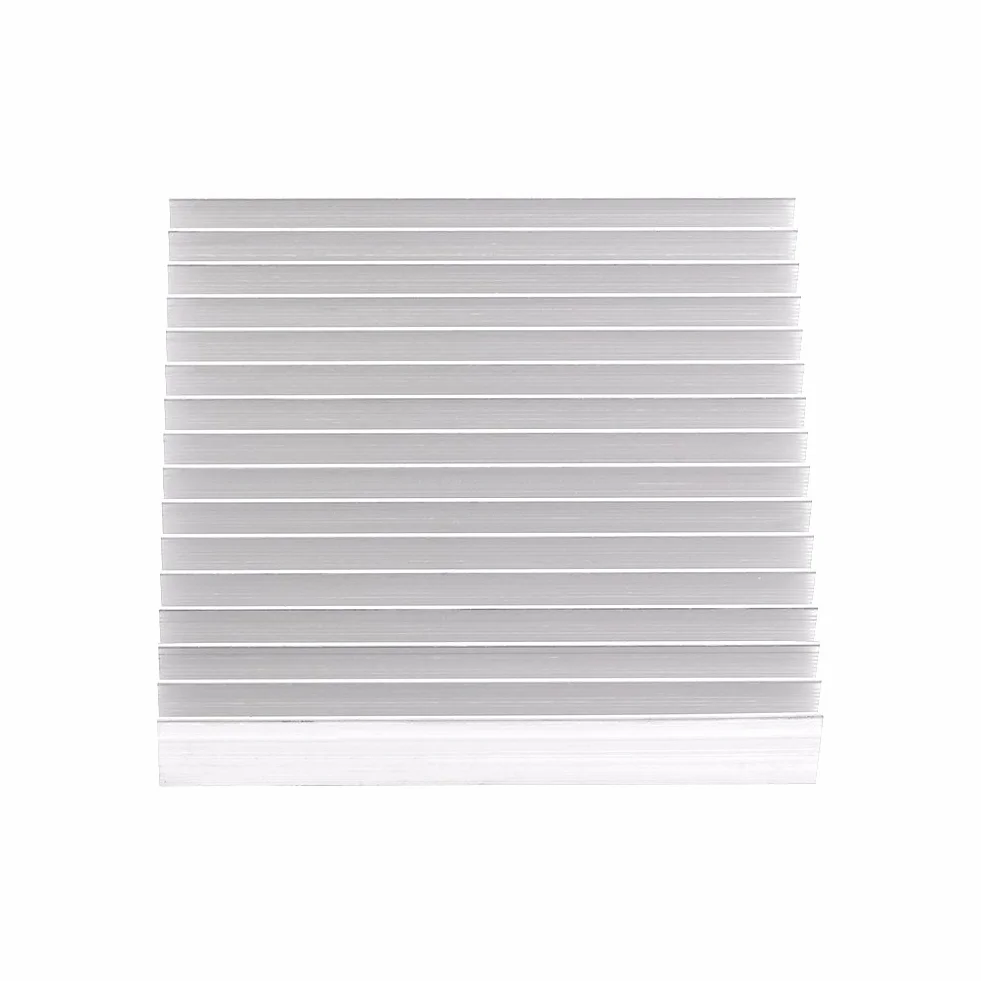 Radiator aluminiowy Dobra płetwa radiatora Chłodzenie przewodności cieplnej 100 * 100 * 18 mm