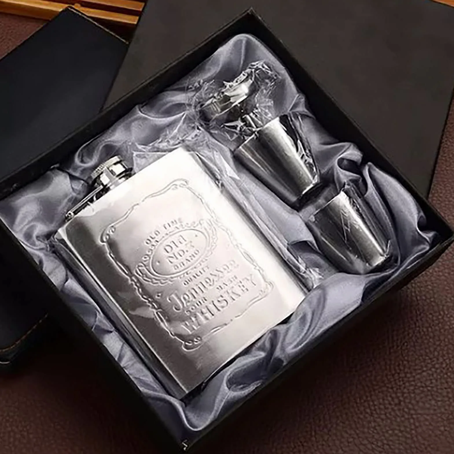 Szczelna Piersiówka ze Stali Nierdzewnej do Whisky 7 uncji