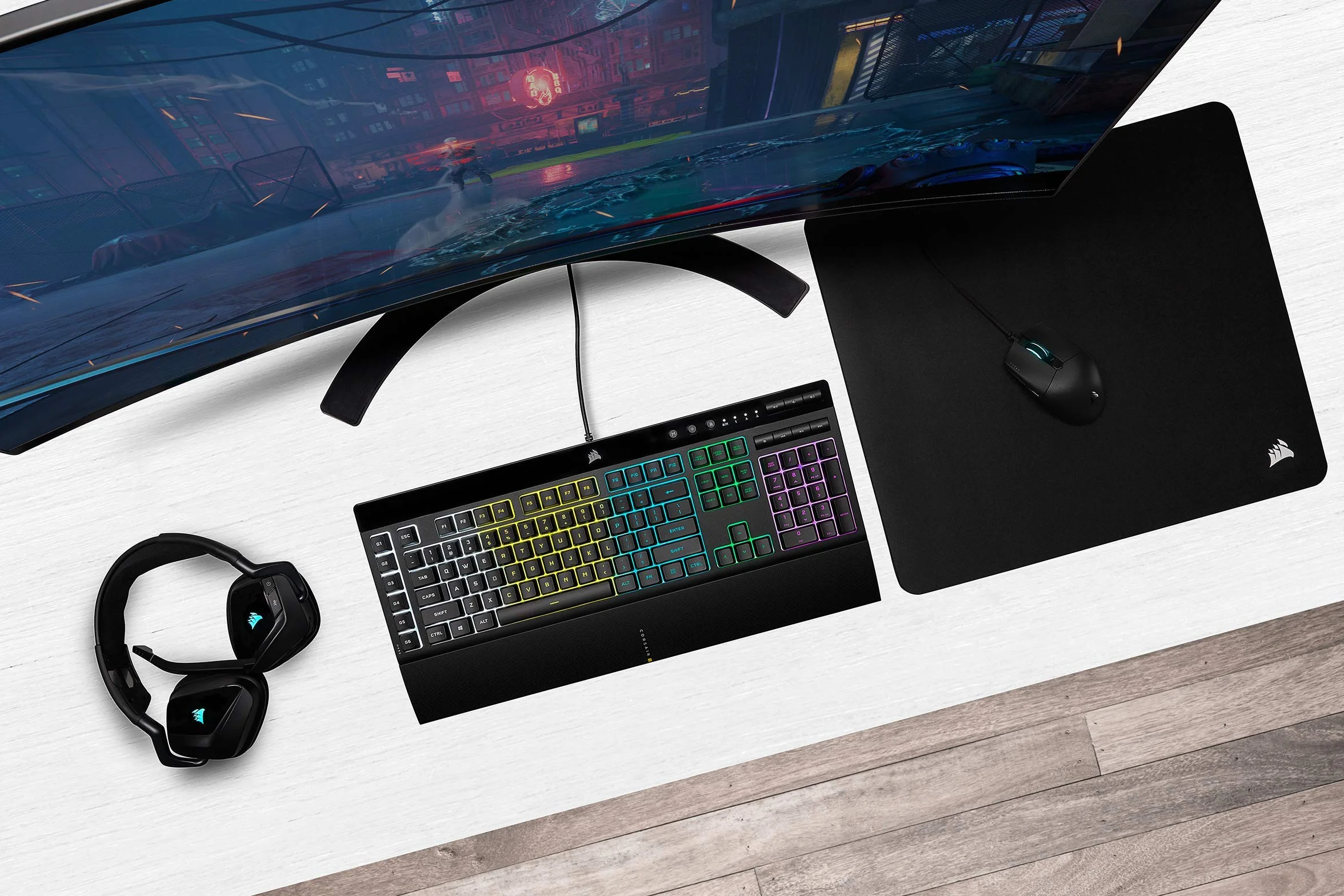 CORSAIR K55 RGB PRO przewodowa klawiatura do gier, IP42, odporna na kurz i zalanie, 6 klawiszy makro z integracją Elgato, kompatybilna z iCUE, QWERTY UK, PC, Mac, Xbox, czarna