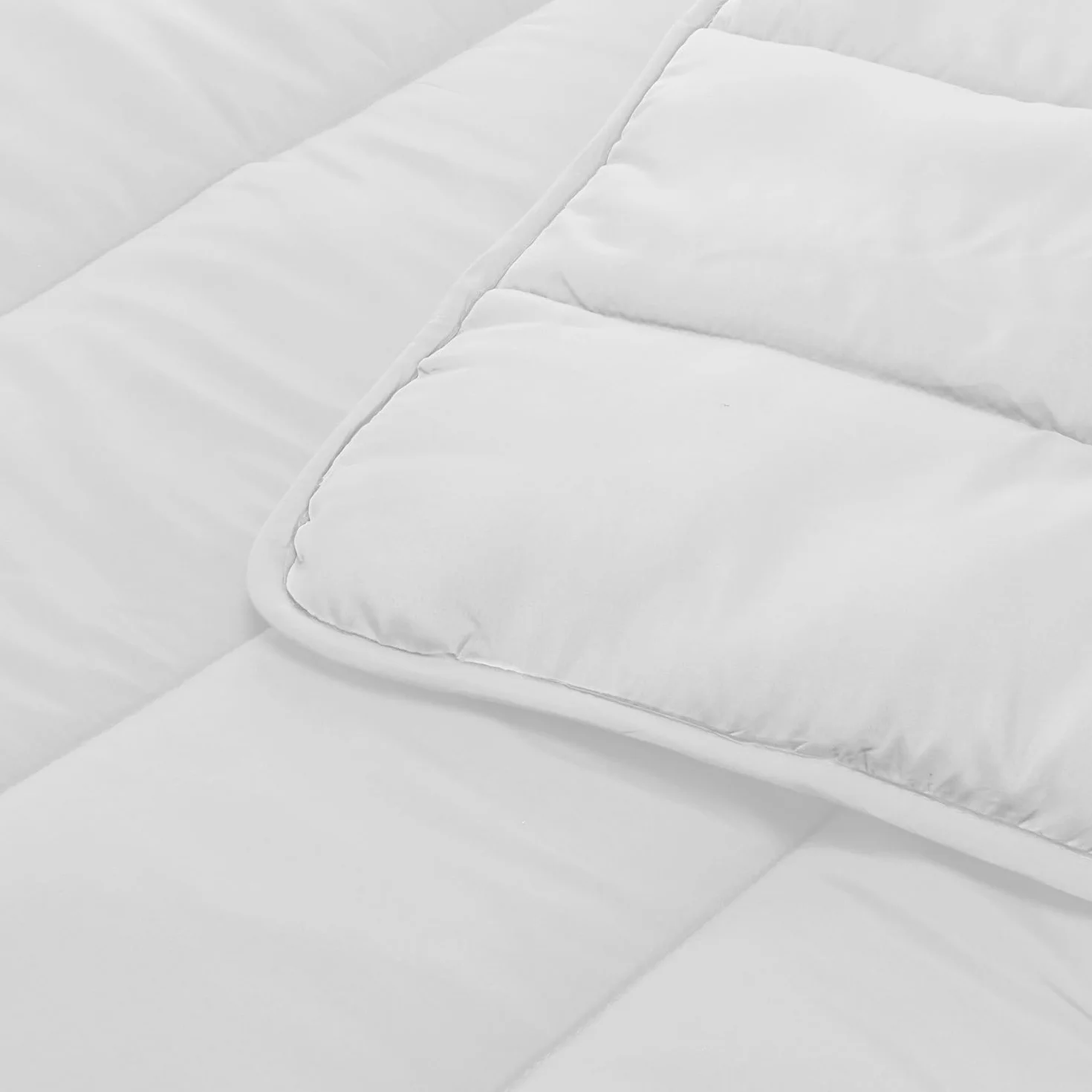 Pikolin Home - Kołdra jesienno-zimowa 300 g, włókno Ecolofil w dotyku puch, wypełnienie na łóżko 100/105 (180 x 220 cm)