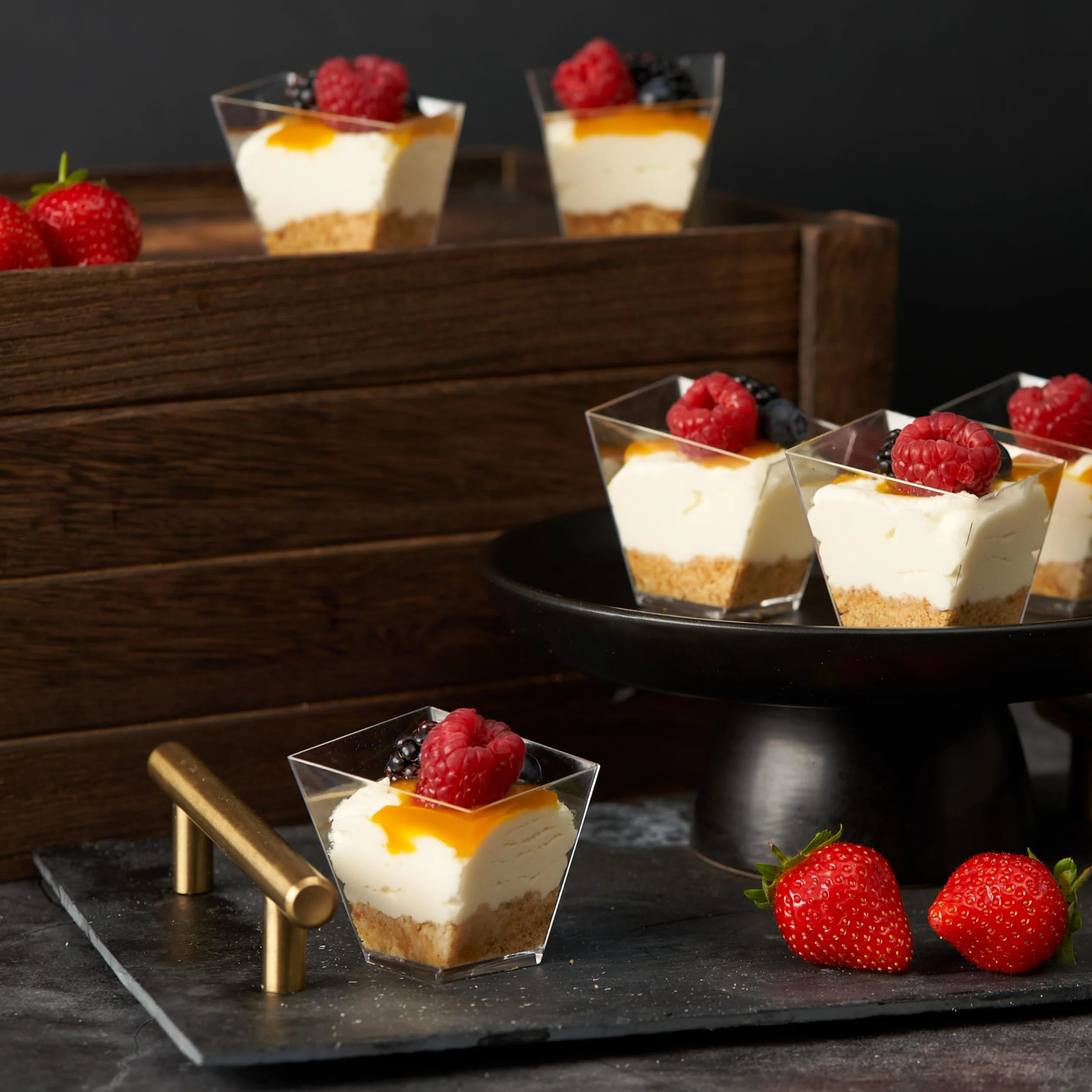 MATANA 100 Mini przezroczyste kubki na desery, kubki, szklanki na desery, aperitify, przystawki, Tiramisus, bufety (70 ml) - solidne i wielokrotnego użytku
