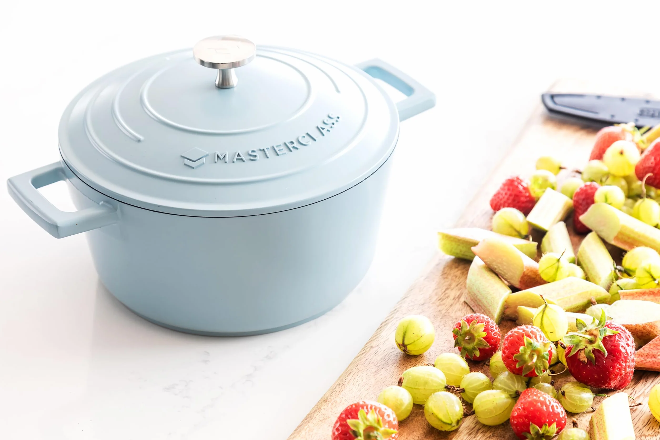 MasterClass Mała zapiekanka z pokrywką 2,5 l/20 cm, lekki odlew aluminiowy, nadaje się do kuchenek indukcyjnych i piekarników, kolor błękitny