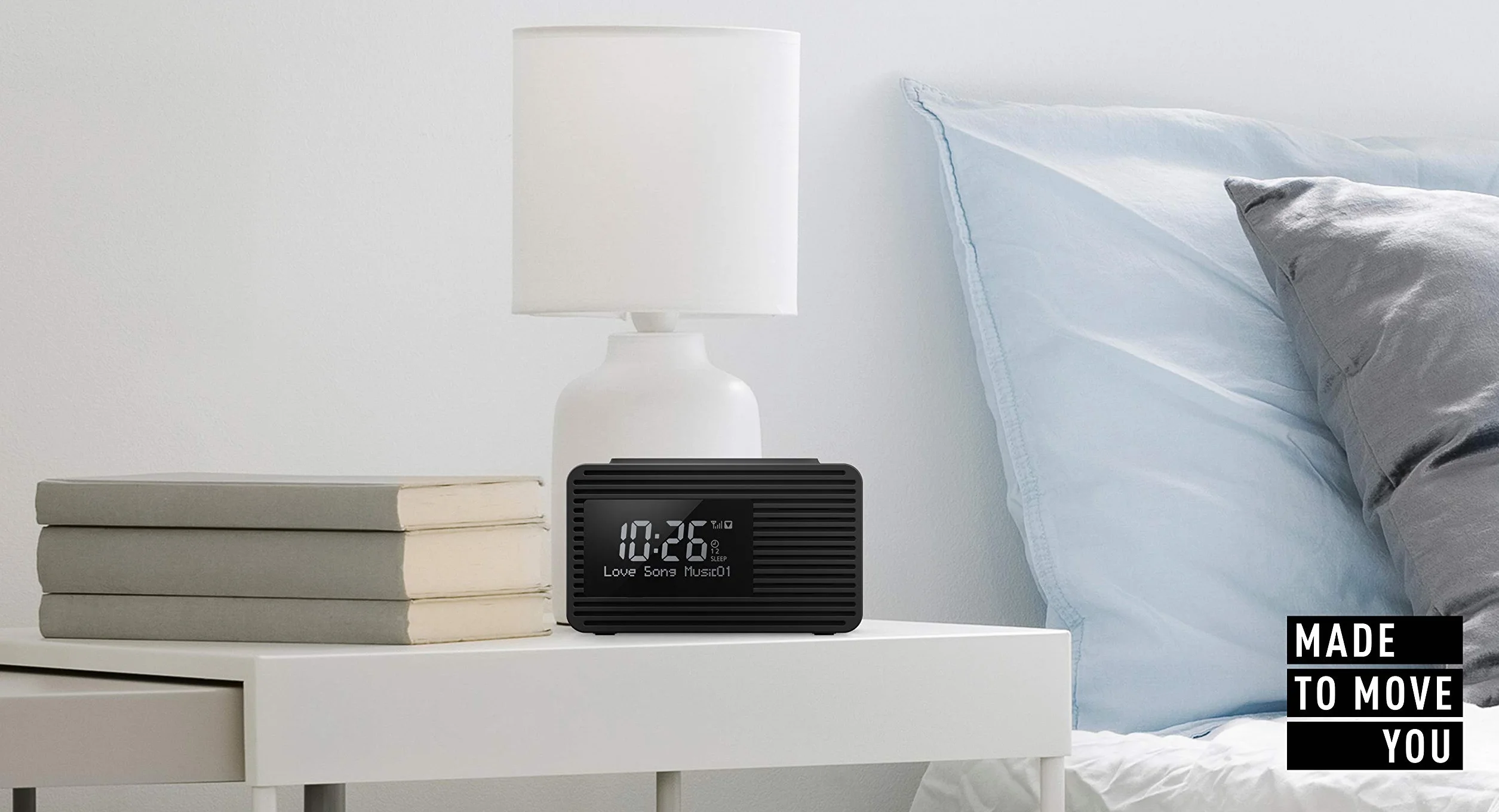 Panasonic RC-D8 radio DAB+ z budzikiem (możliwość zapisania 10 stacji, ładowanie smartfonów USB, duży wyświetlacz, głośnik o średnicy 5cm), czarne