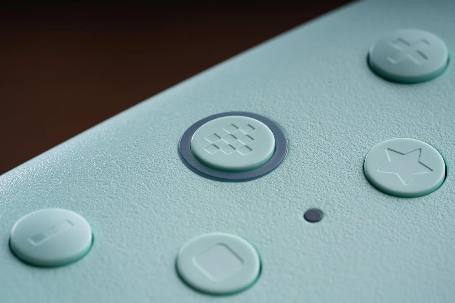 8Bitdo Ultimate przewodowy kontroler 2C do PC i Android, 1000 Hz, joysticki Halla, wyzwalacze Halla