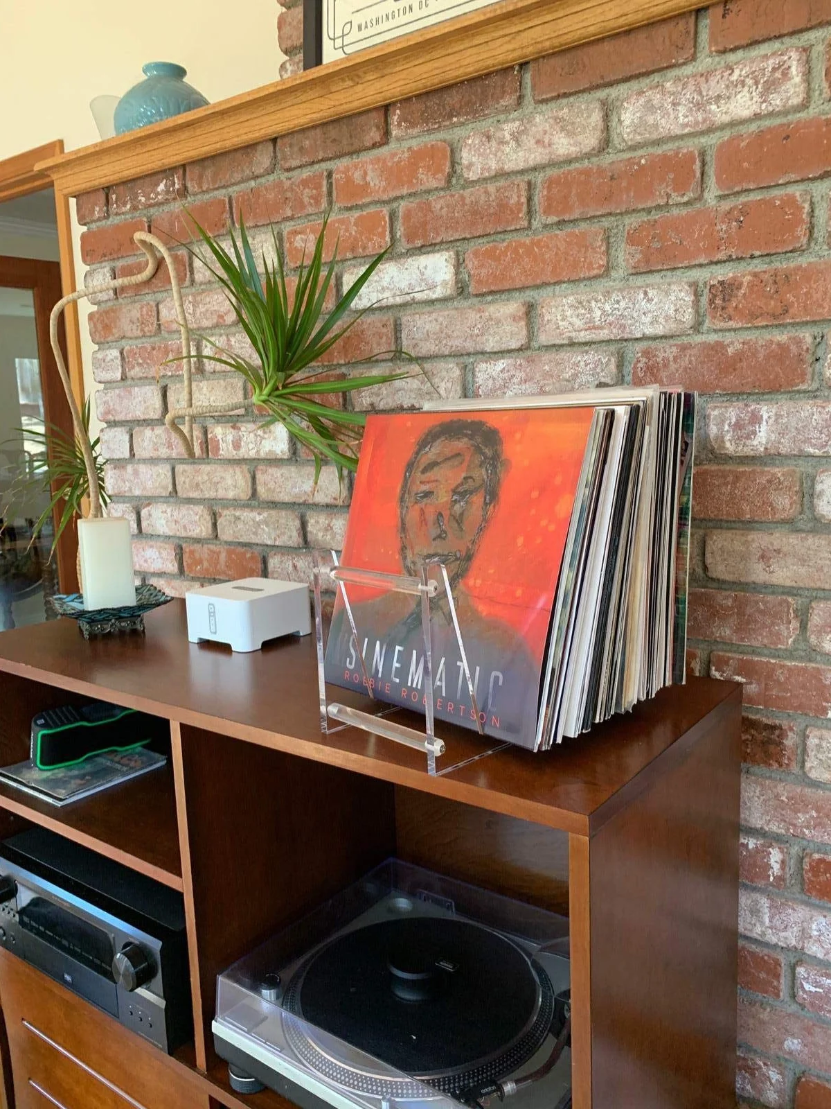 HIIMIEI Akrylowy stojak na płyty winylowe do 50 albumów (przezroczysty)