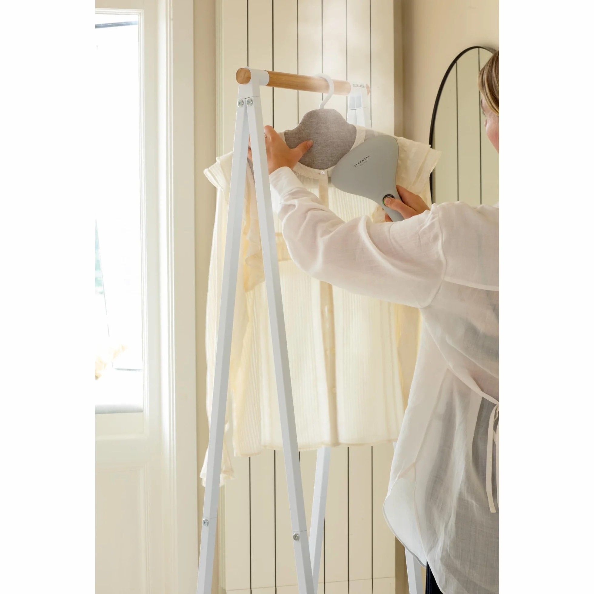 Brabantia Wieszak do prasowania parowego Dwustronny Obrotowy Hak 360° Grey