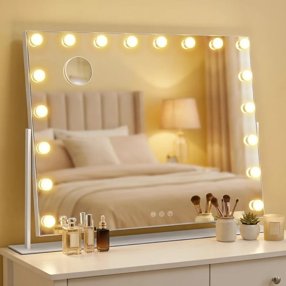 SONGMICS LWM003WC02 lusterko kosmetyczne z 18 żarówkami LED, z portami ładowania, sterowanie dotykowe, 3 kolory światła, możliwość ściemniania, uchwyt na telefon komórkowy, 80 x 60 cm, matowa biel