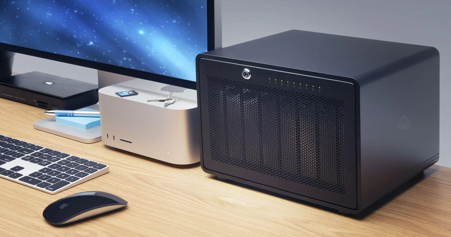 OWC ThunderBay 8 RAID 5 Edition 8-kieszeniowy dysk zewnętrzny z podwójnym boltem Thunderbolt 3 porty