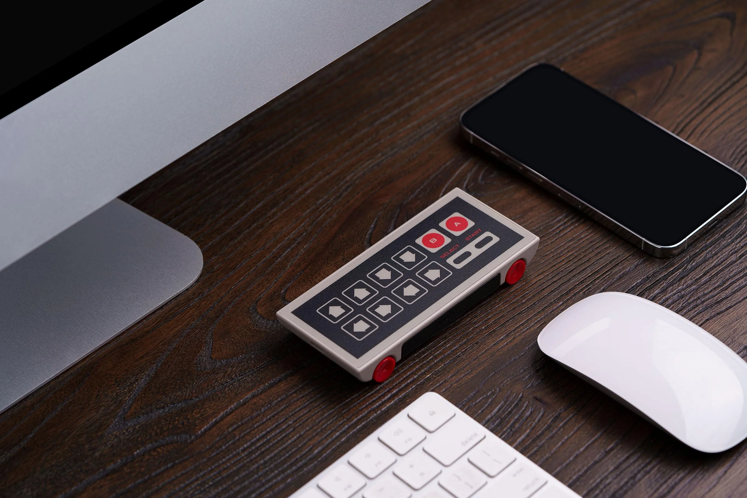8BitDo N30 Wireless Charger for Mobile / Power (FN)