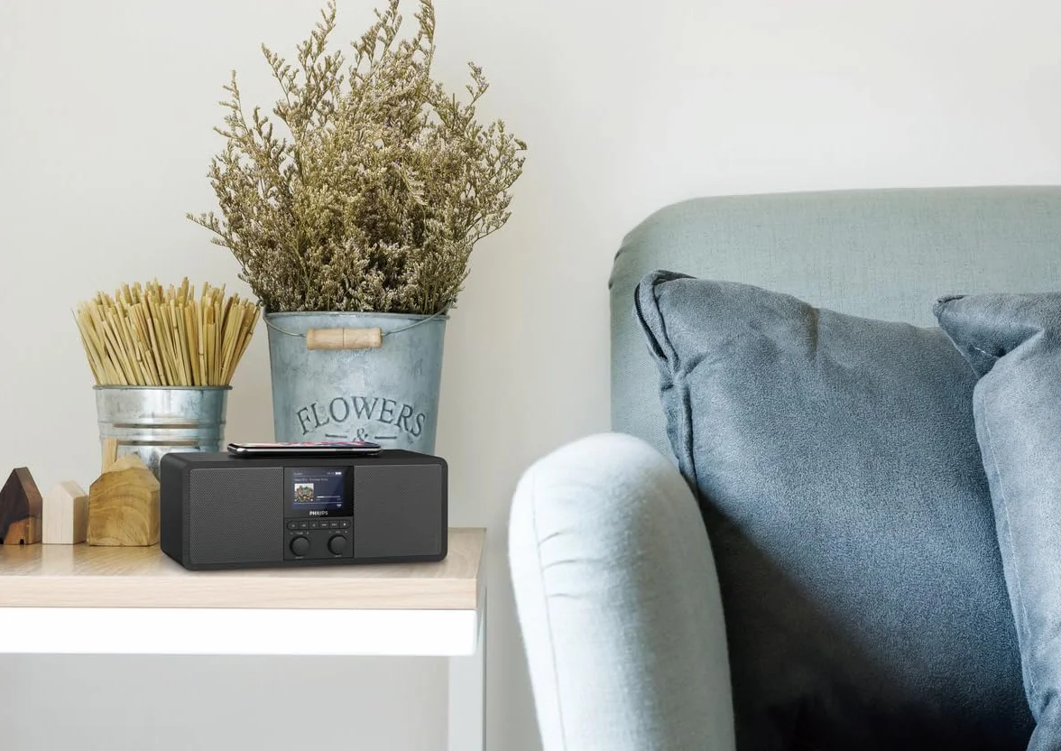 Philips Audio Radio internetowe R8805/10 DAB+ radio ze złączem Spotify (Bluetooth, minutnik snu, podwójny alarm, podkładka ładująca Qi do telefonu komórkowego, USB) czarny
