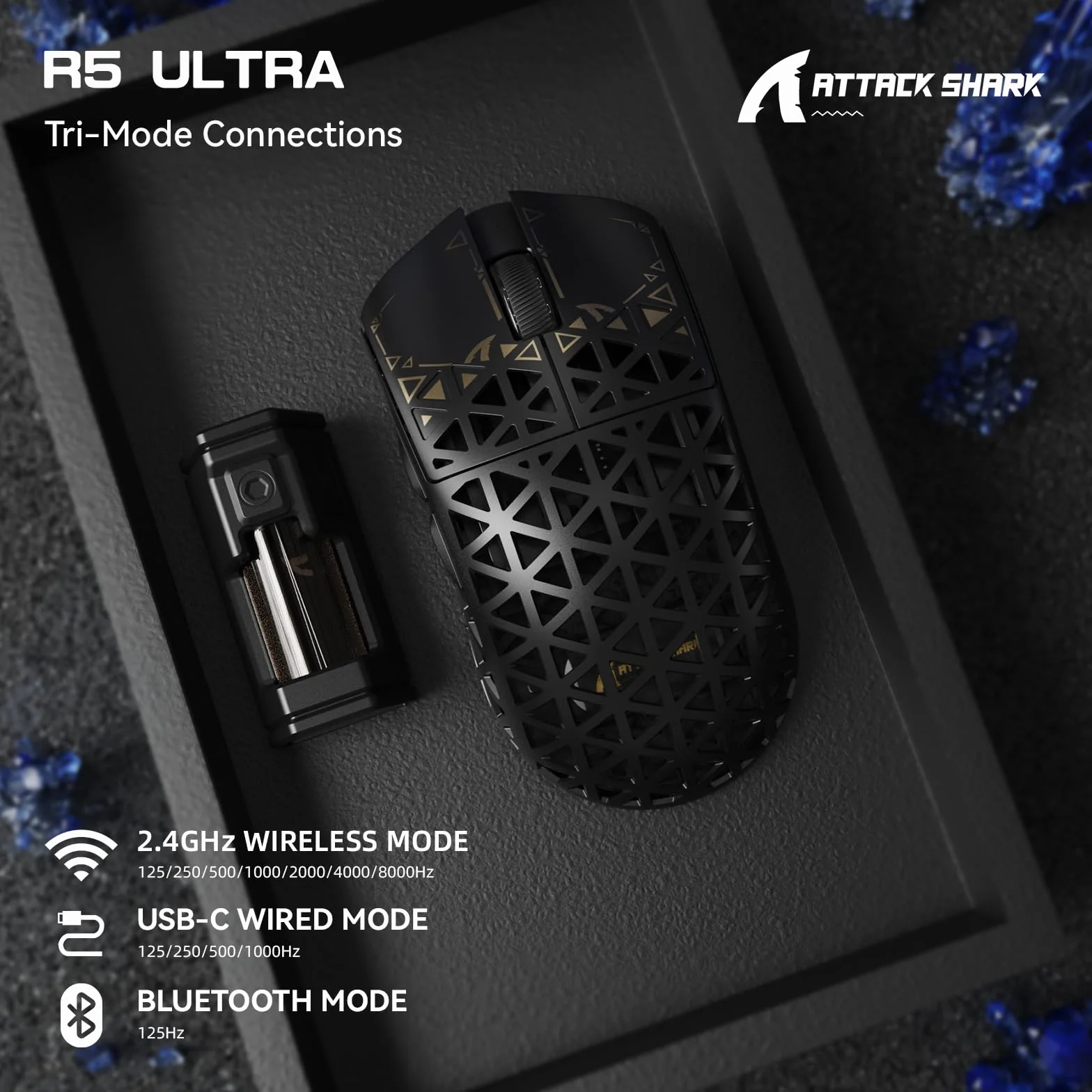ATTACK SHARK R5Ultra Bezprzewodowa Mysz Gamingowa HyperSpeed Włókna Węglowego, 39g Ultralekkie Myszy, 2,4 GHz/BT/USB-C Przewodowa, Czujnik PAW3950MAX, Bezprzewodowego 8000Hz, 42000DPI, Win/Mac-Czarny