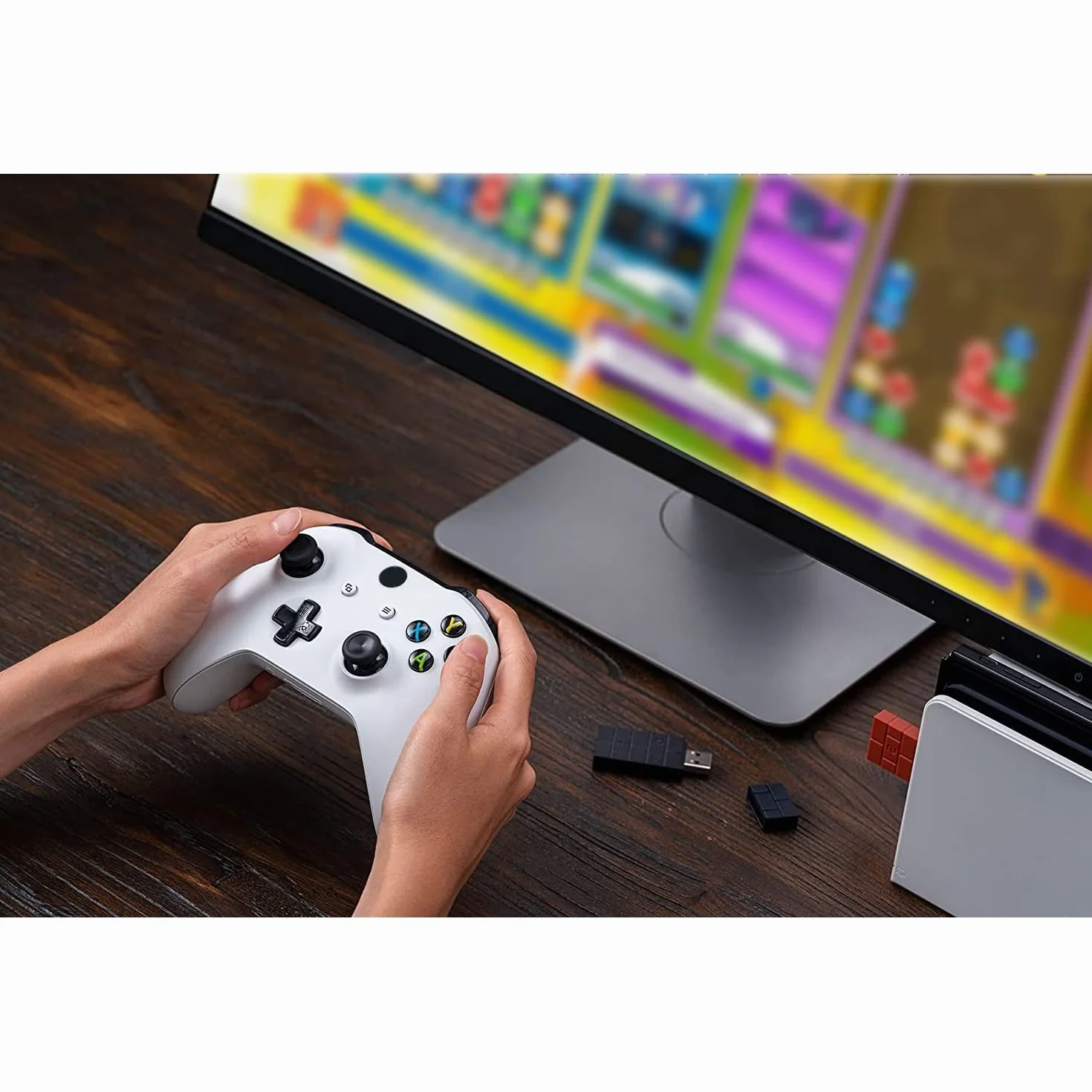 Mcbazel 8Bitdo USB bezprzewodowy adapter 2 z adapterem OTG, akcesoria do Switch OLED/Switch, Windows, Mac i Raspberry Pi, kompatybilny z Xbox Series X&S/Xbox One/Switch Pro/PS5, brązowy