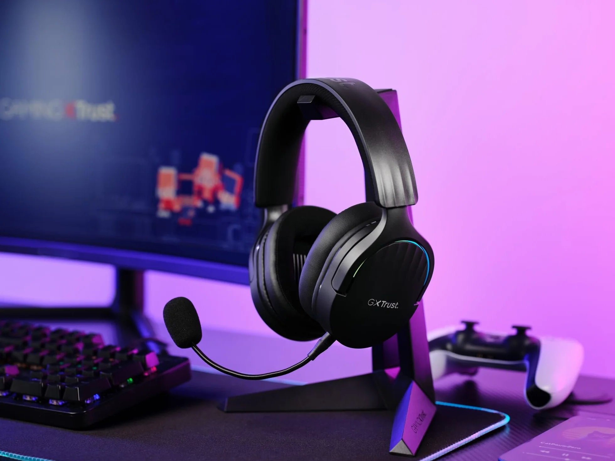GXTrust 491 Fayzo zestaw słuchawkowy gamingowy Bluetooth 2,4 GHz dźwięk przestrzenny 7.1 czas pracy baterii 22 h bezprzewodowy headset RGB wokółuszny czarny