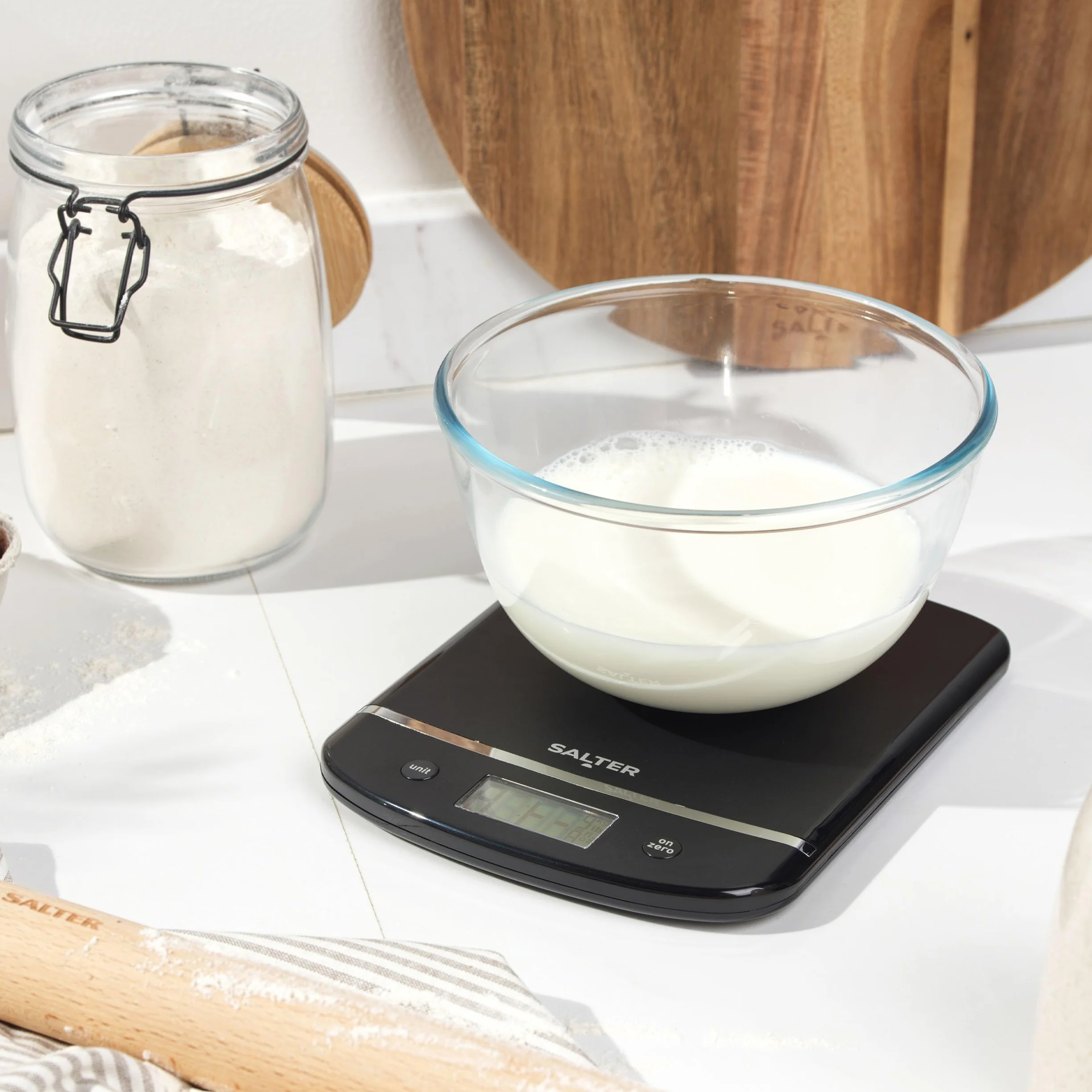 SALTER Cyfrowa waga kuchenna, design, maks. obciążenie 5 kg, waga precyzyjna, wyraźny wyświetlacz, funkcja ważenia, funkcja Aquatronic