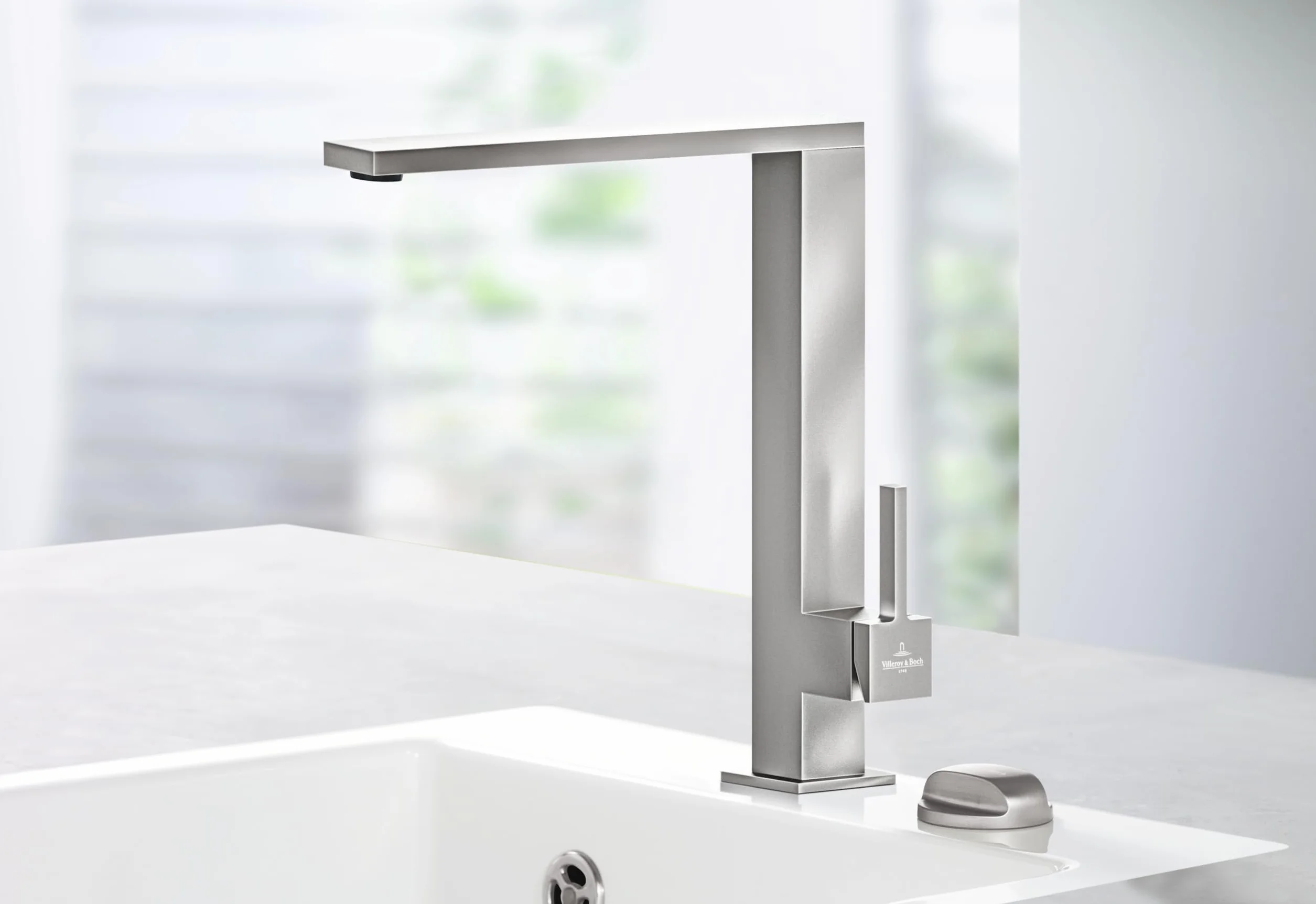 Villeroy & Boch Finera Square armatura kuchenna, wysokociśnieniowa, kran kuchenny z ceramicznym wkładem i zakresem obrotu 360°, bateria zlewozmywakowa, oszczędność wody, wysokość wylewki 251 mm,