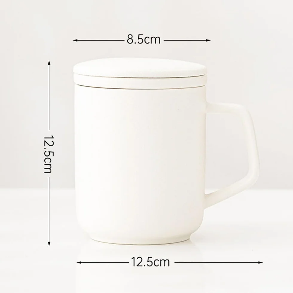Kubek z naturalnej porcelany o pojemności 13 uncji z sitkiem i pokrywką, biały
