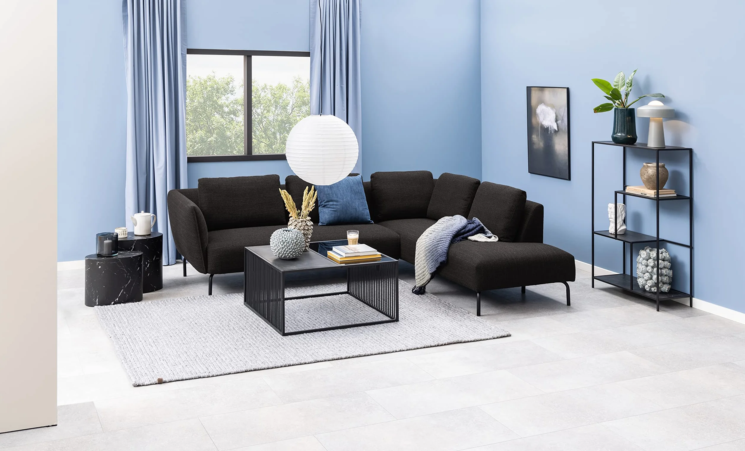 AC Design Furniture Rico stolik kawowy w kolorze czarnym o wyglądzie marmuru, zestaw 2 sztuk, nie zajmują dużo miejsca, owalne stoliki pomocnicze do salonu, nowoczesne stoliki składane, szer.: 48 x