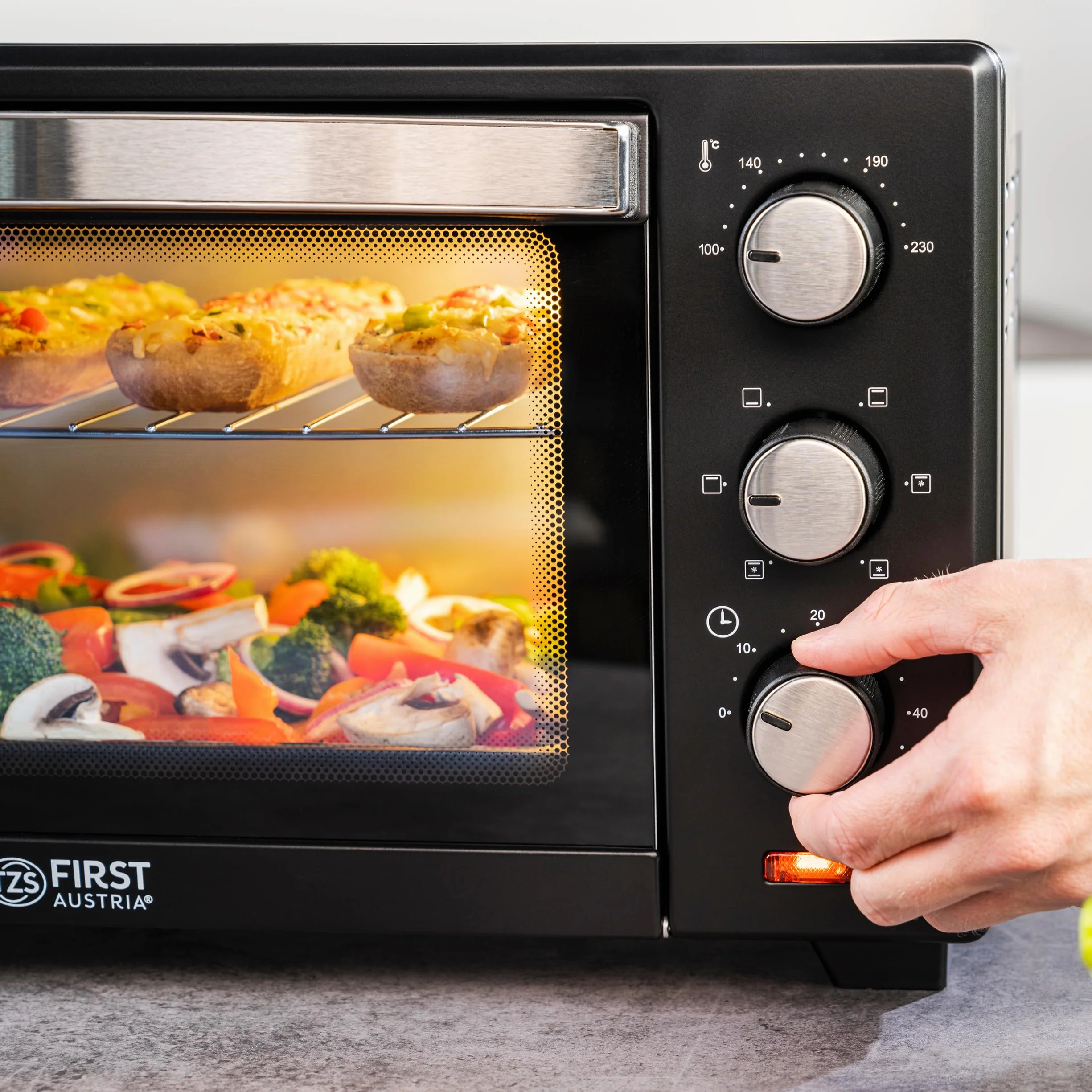 First Austria Mini piekarnik 19 l 1380 W czarny podwójne szklane drzwi timer 60 minut