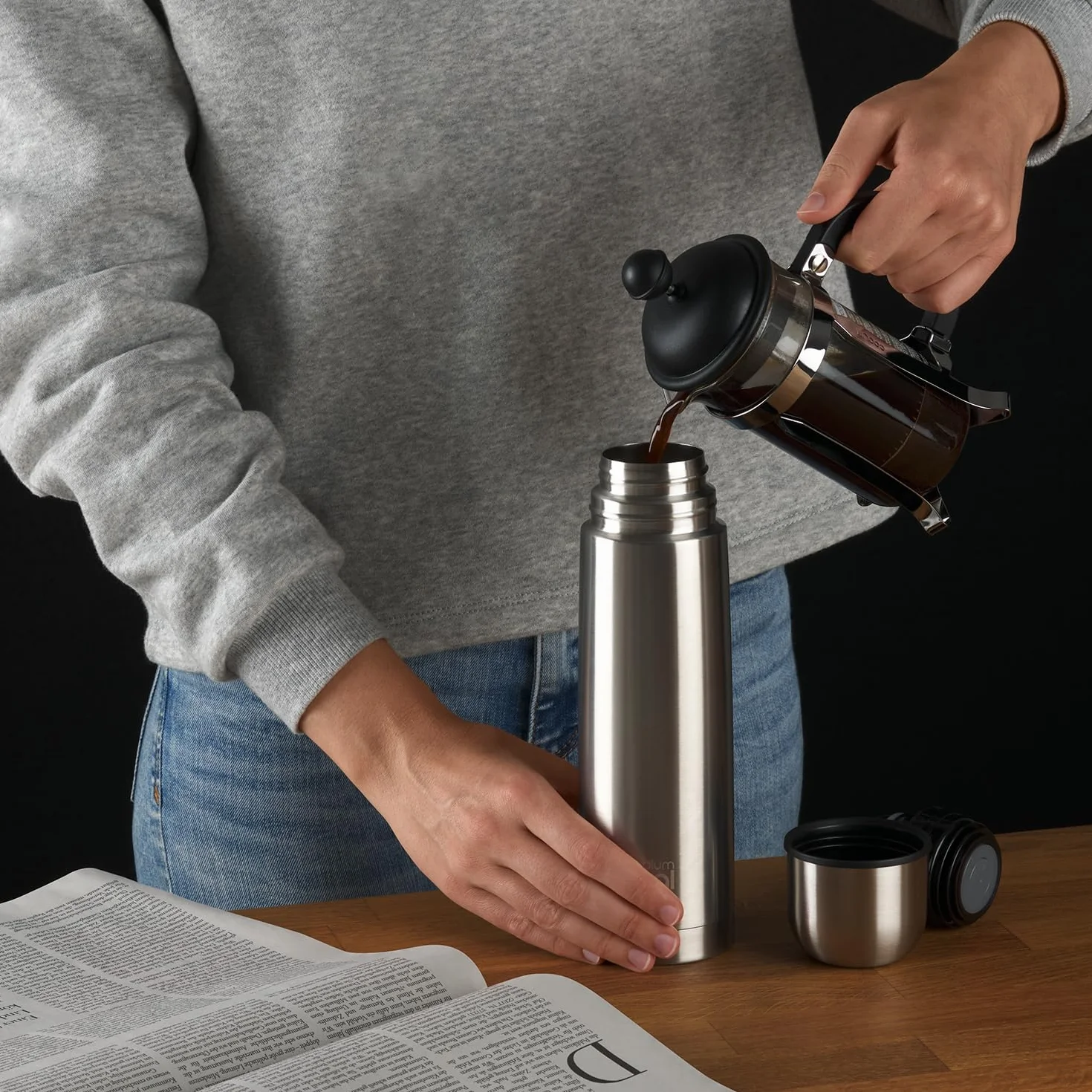 Blumtal®termos 700 ml – bez BPA, dla ciepłych i zimnych napojów, szczelna izolacyjna butelka z nierdzewnej stali – termos z kubkiem