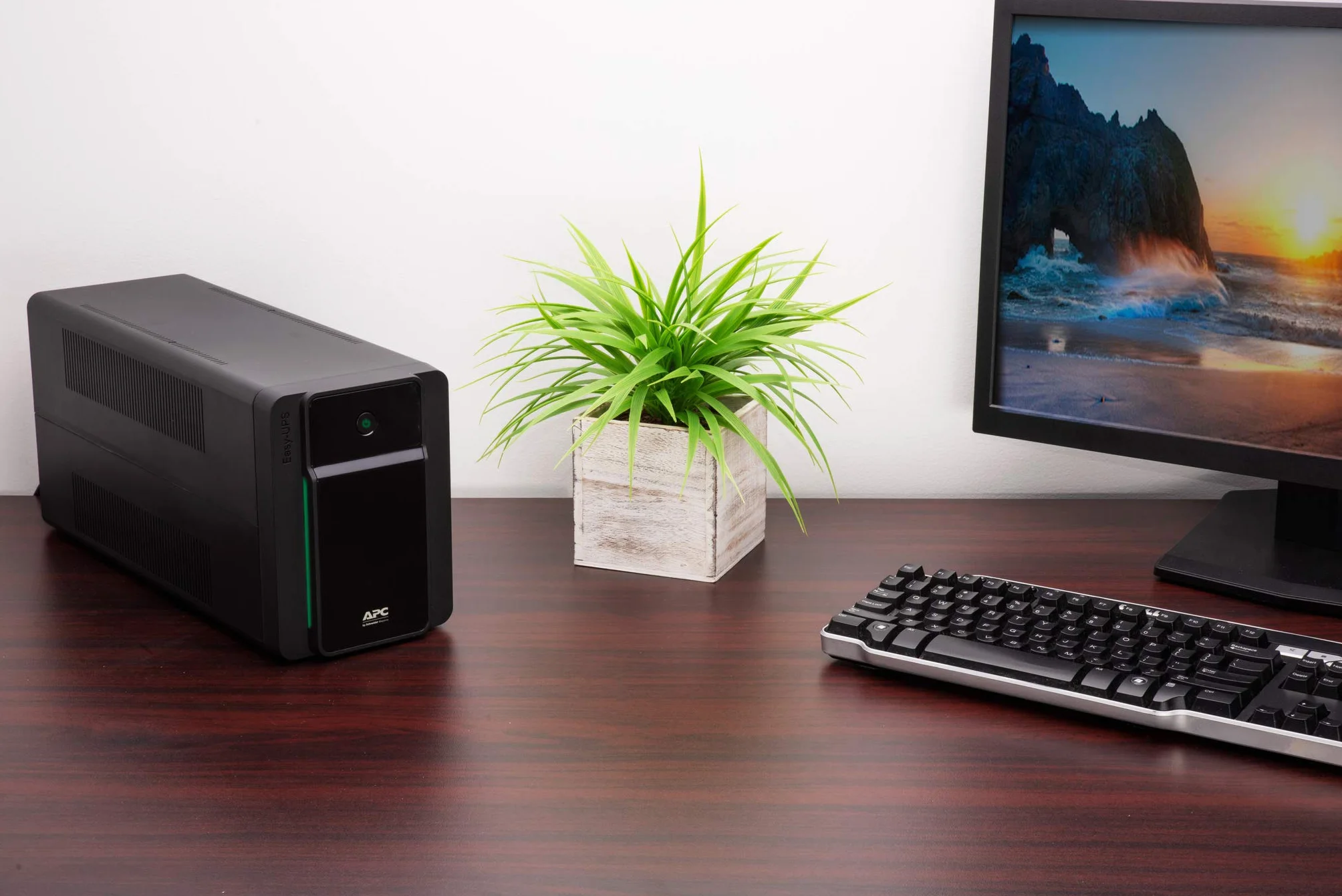 APC BVX1600LI-GR