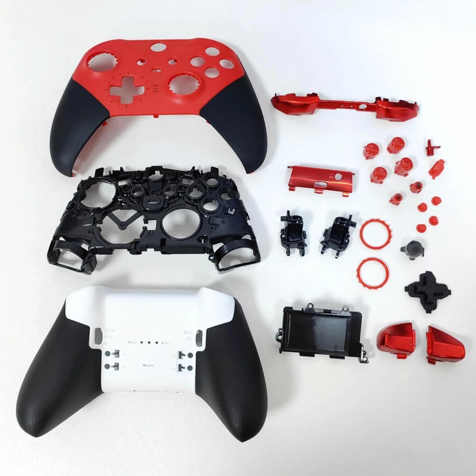 Zestaw Pełnej Obudowy dla Xbox Elite Controller Series 2 - Core, Wymienna Obudowa Zawiera Skorupa Pokrywę Ramka Środkowa Przyciski ABXY LT RT Zderzak LB RB Akcesoria Narzędzia, Czerwony
