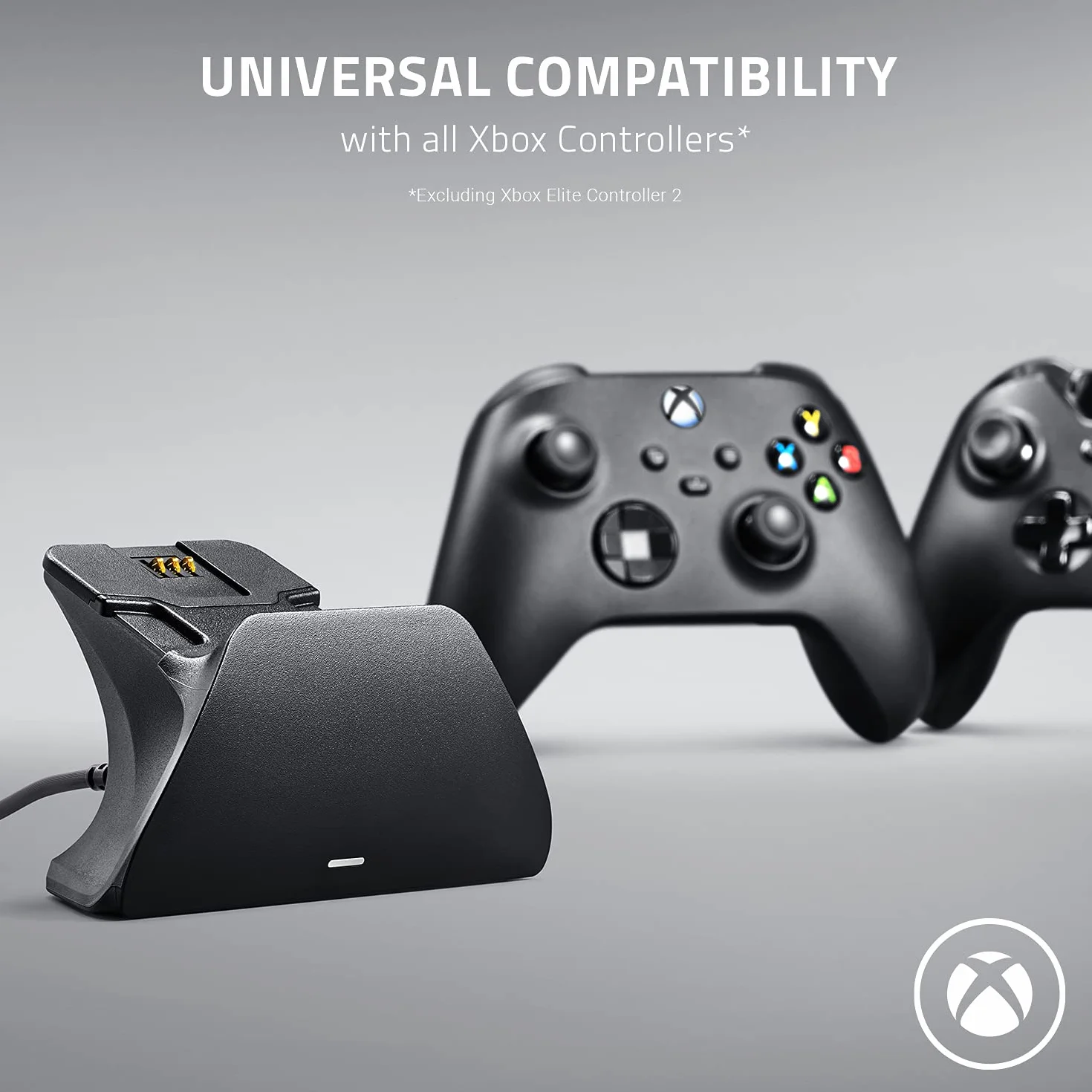 Razer Uniwersalny stojak do szybkiego ładowania do Xbox Series X|S: magnetyczne bezpieczne ładowanie - idealnie pasuje do kontrolerów bezprzewodowych Xbox - zasilany przez USB - czarny (kontroler