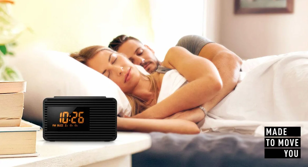 Panasonic RC-800 radio FM z budzikiem (możliwość zapisania 10 stacji, duży wyświetlacz, funkcje timera, pełnozakresowy głośnik o średnicy 5cm), czarne