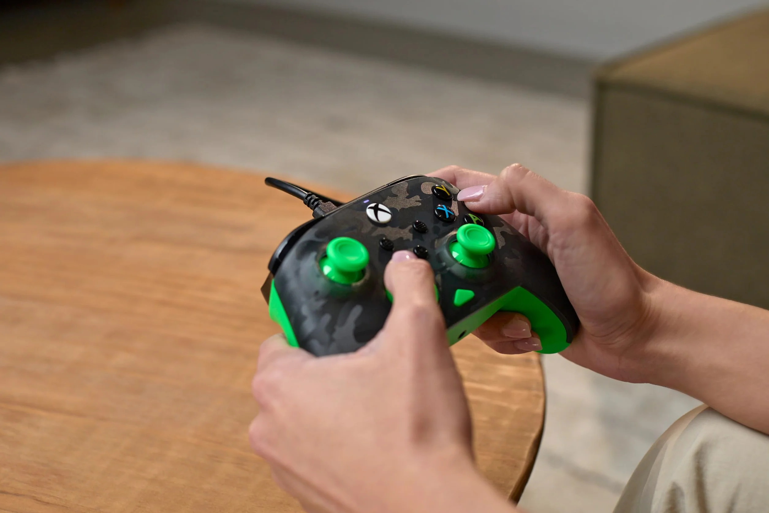 Turtle Beach Rematch Core Ghost Black Camo/Green Wired Gaming Controller dla Xbox Series X, Xbox One, PC
