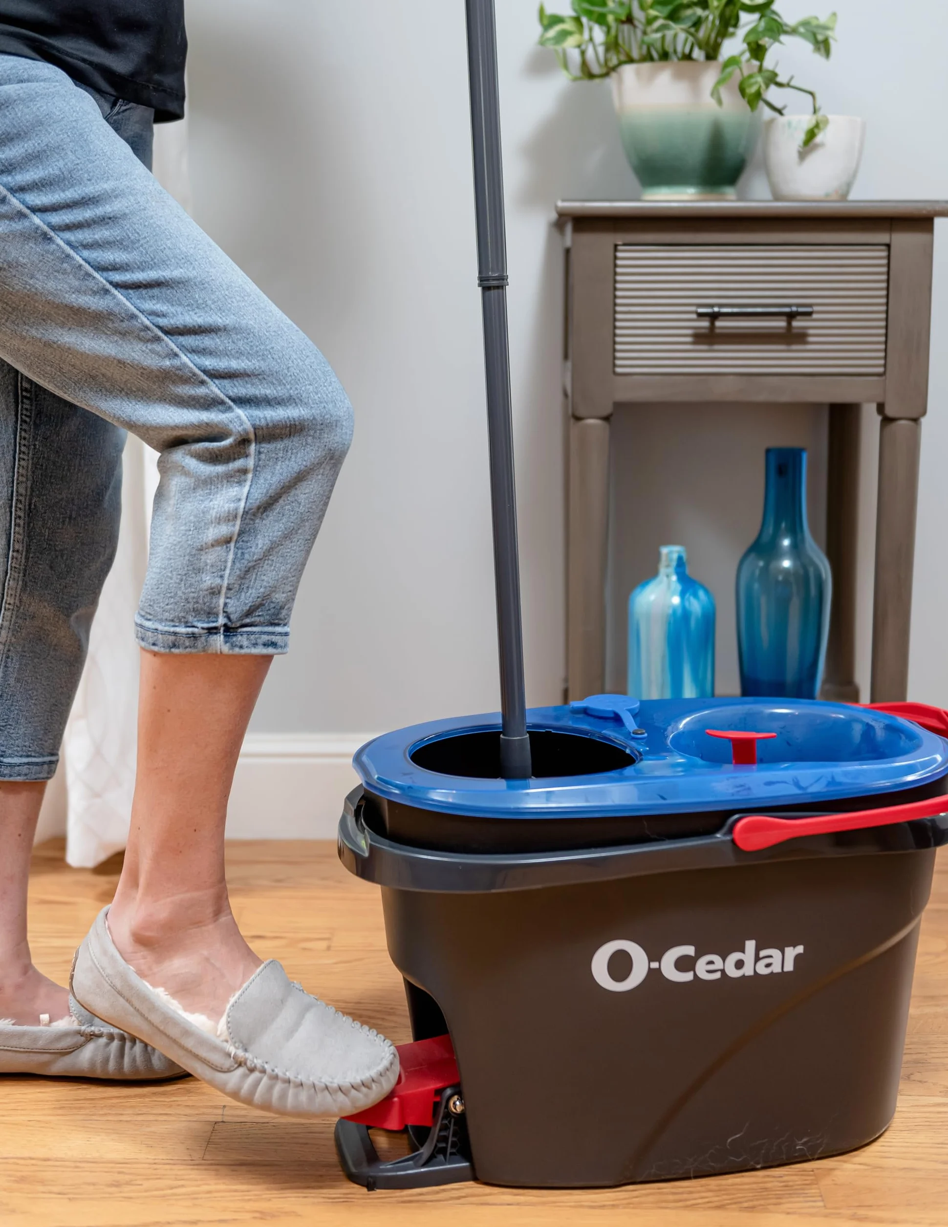 O-Cedar EasyWring system czyszczenia podłóg z mikrofibry, mop i wiadro Rinseclean + 2 wkłady
