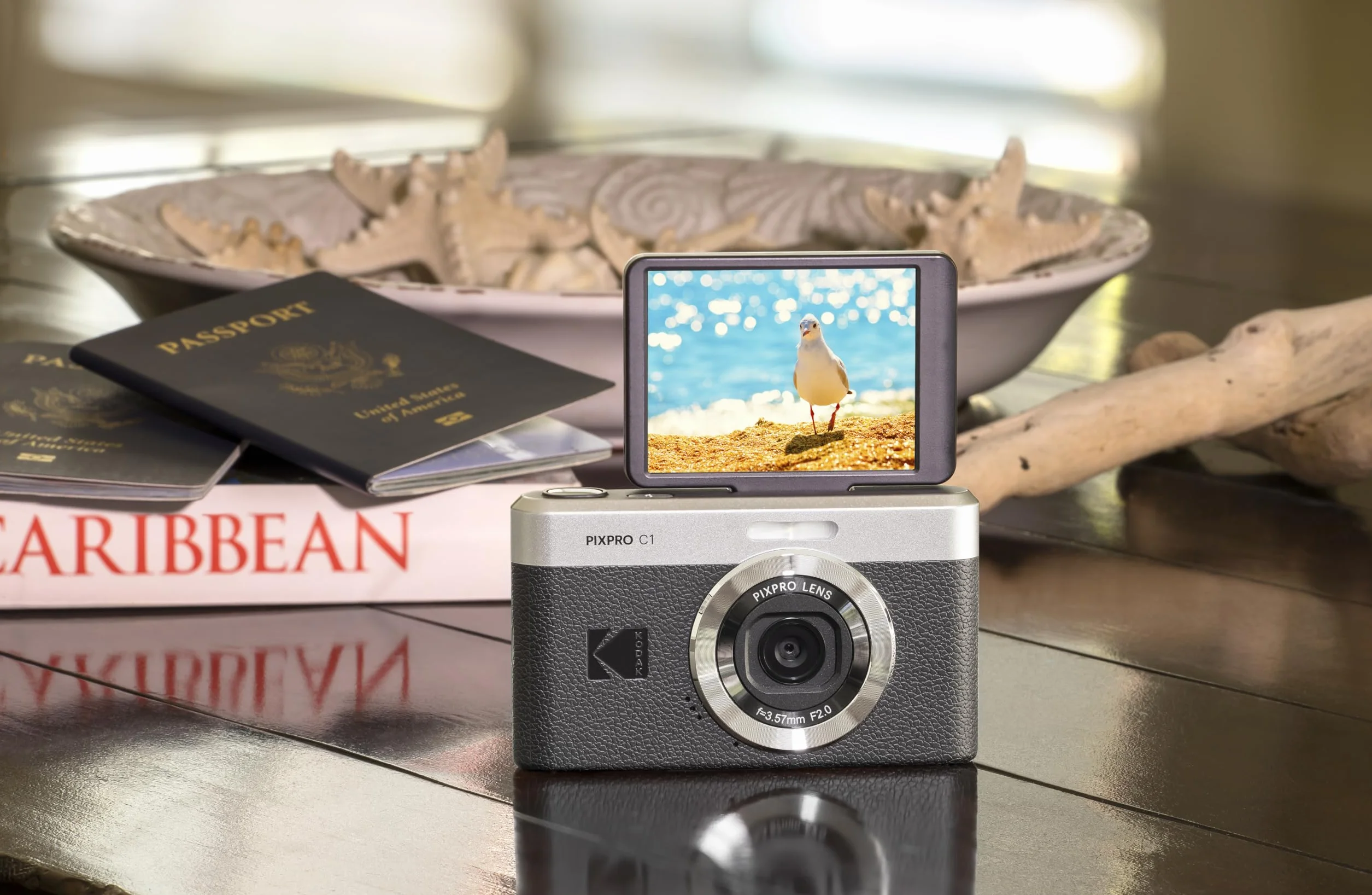 KODAK Pixpro C1 - Ultra-kompaktowy aparat cyfrowy | 13MP BSI CMOS, 4-krotny zoom, 2,8" wyświetlacz LCD, lampa błyskowa LED, wbudowana bateria - czarny