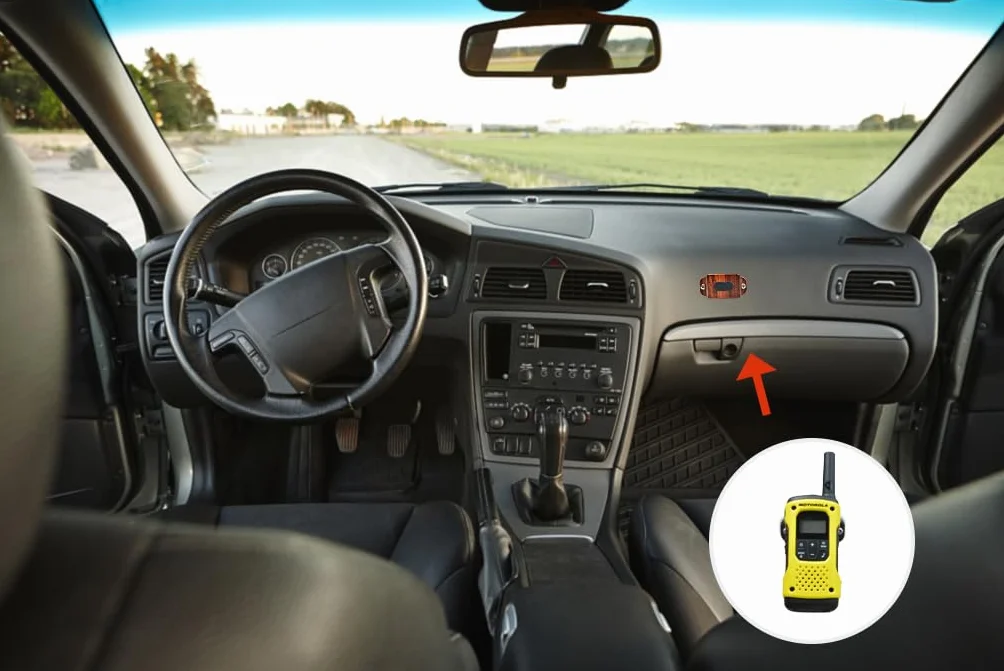 UAYESOK Uchwyt na krótkofalówkę, uchwyt na deskę rozdzielczą, ze śrubami i klejem 3M, do Motorola Baofeng Kenwood Quansheng Icom Midland Sepura Radio (rysunek słojów), Ciemnobrązowy rysunek słojów