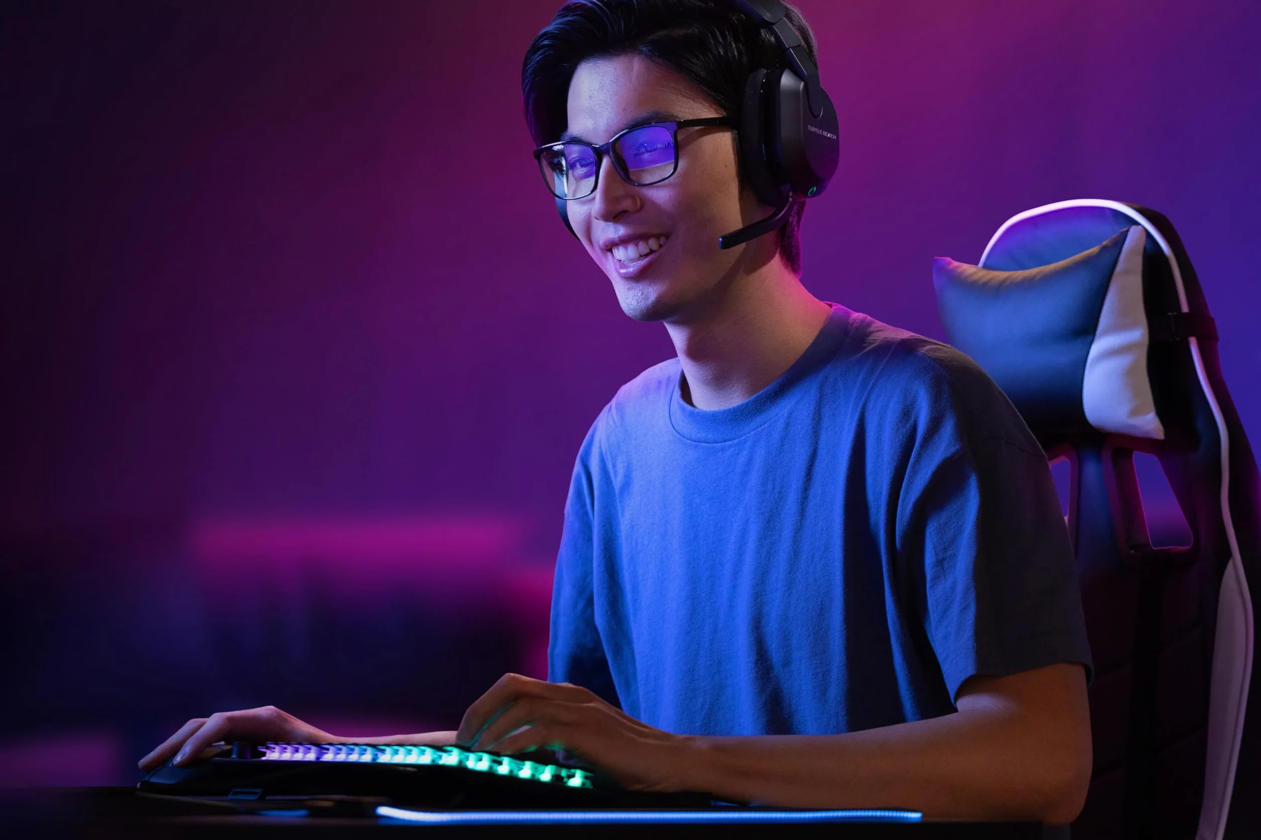 Turtle Beach Stealth 600 Czarny PC Bezprzewodowe Słuchawki Gamingowe w/ 80hr Bateria, Przetworniki 50mm & Bluetooth na PC, PS5, PS4, Nintendo Switch and Mobile