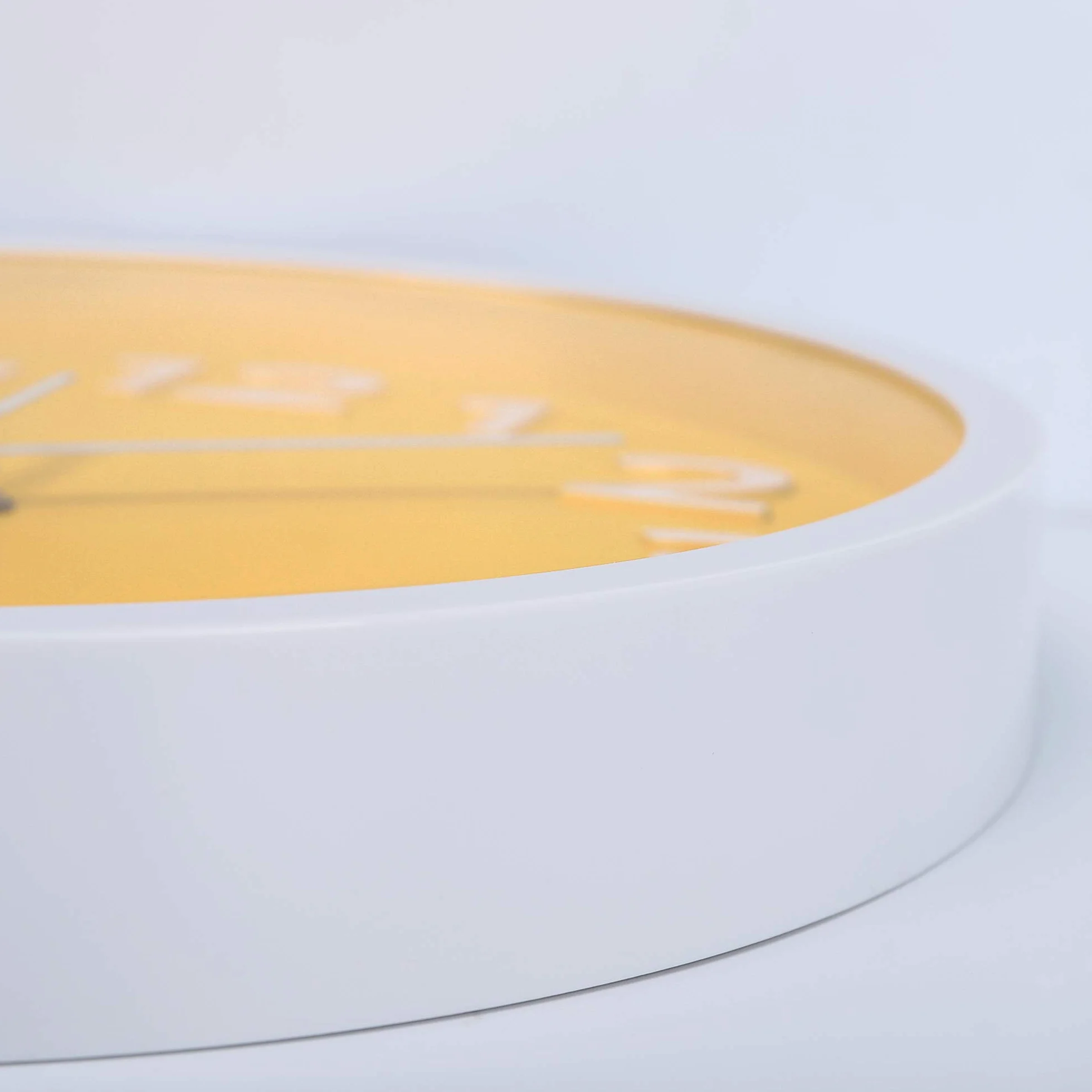 Lafocuse Żółty Musztardowy Zegar Ścienny Nowoczesny Duży Cyfrowy 3D Wahadło 30 cm