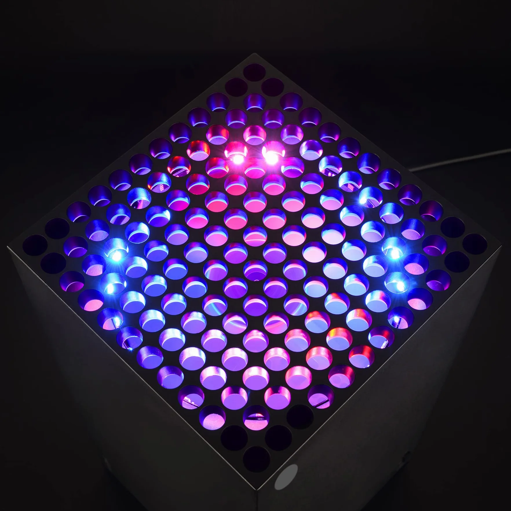 eXtremeRate PlayVital RGB LED Kit do Xbox Series X, 7 Kolorów 29 Efektów, Elastyczne Taśmy Świetlne Zestaw z IR Remote