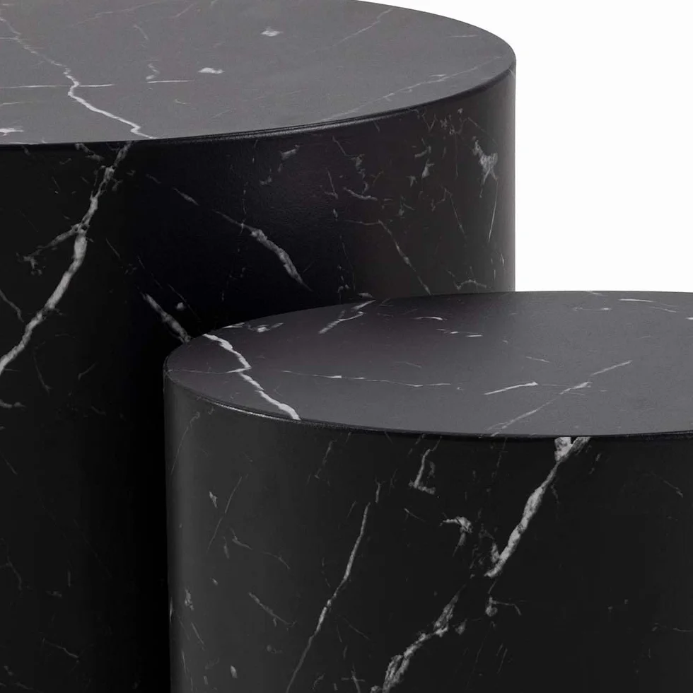 AC Design Furniture Rico stolik kawowy w kolorze czarnym o wyglądzie marmuru, zestaw 2 sztuk, nie zajmują dużo miejsca, owalne stoliki pomocnicze do salonu, nowoczesne stoliki składane, szer.: 48 x
