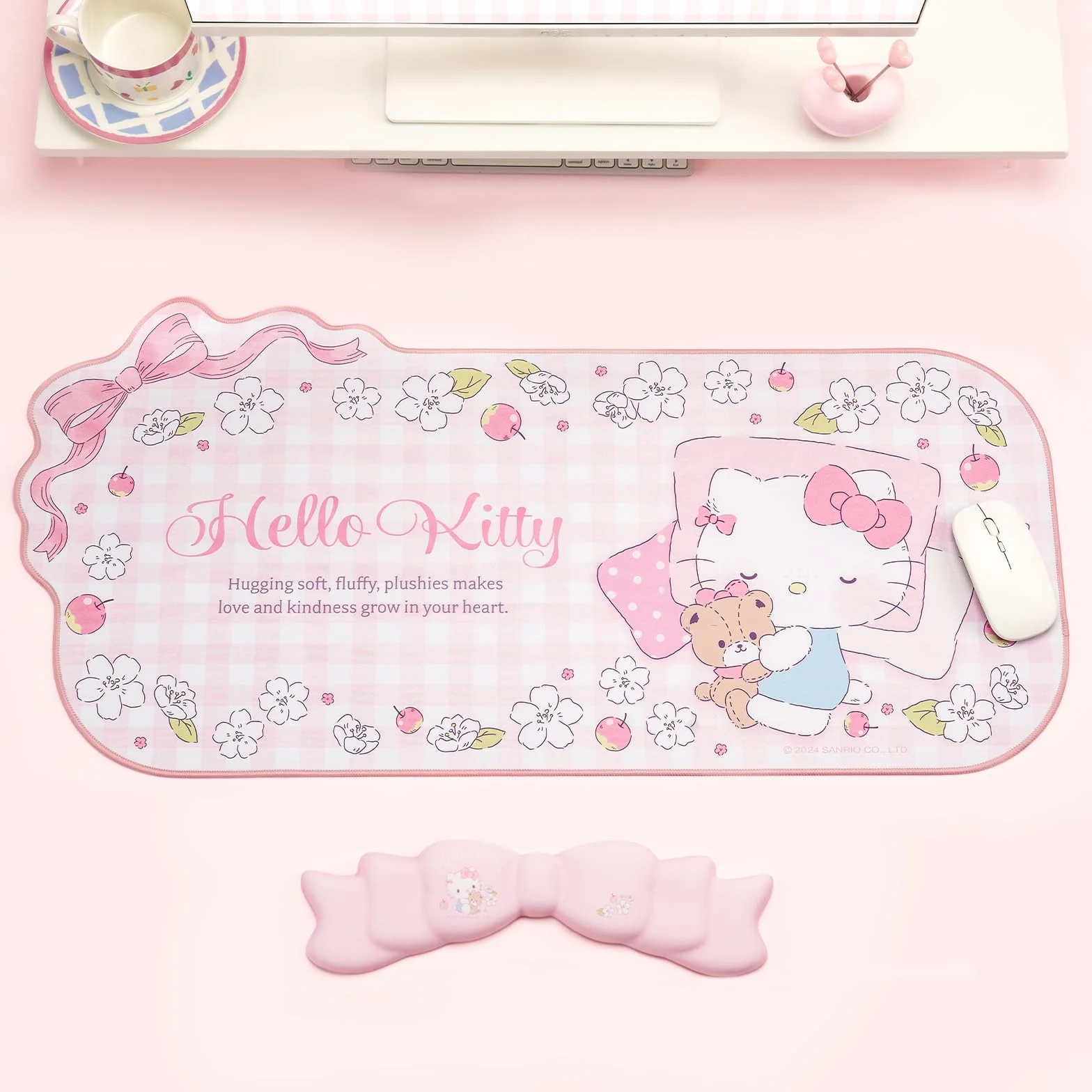 Kuitmor Kawaii Anime Zestaw z Podkładką i Wsparciem dla Nadgarstka - Nieśliska Mata Biurkowa oraz Piankowa Podkładka z Kokardką na Klawiaturę i Mysz, Idealny do Gier i Pracy w Domowym Biurze