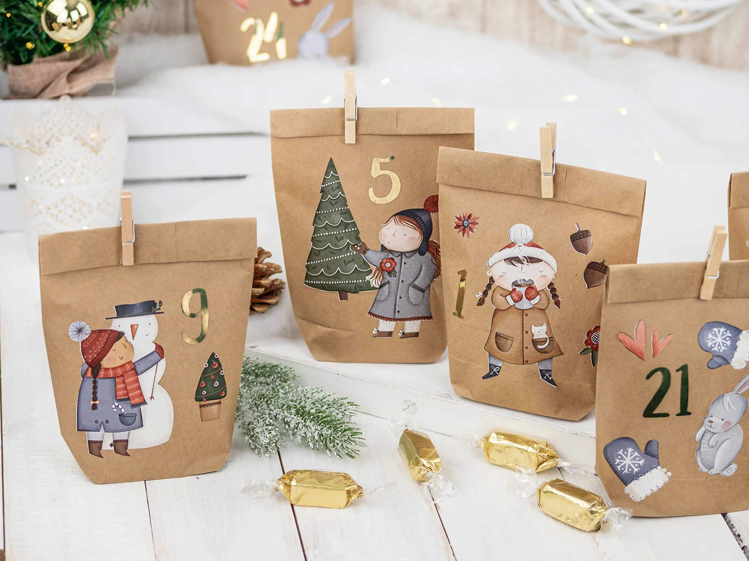 Papierdrachen DIY kalendarz adwentowy łyżwiarz 24 brązowe papierowe torebki naklejki Boże Narodzenie