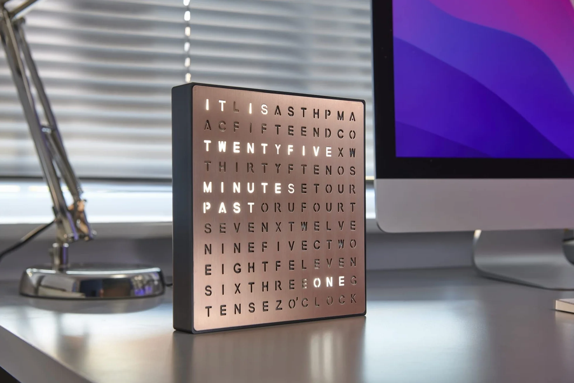 Auraglow Podświetlany Zegar Ścienny LED USB Miedziany